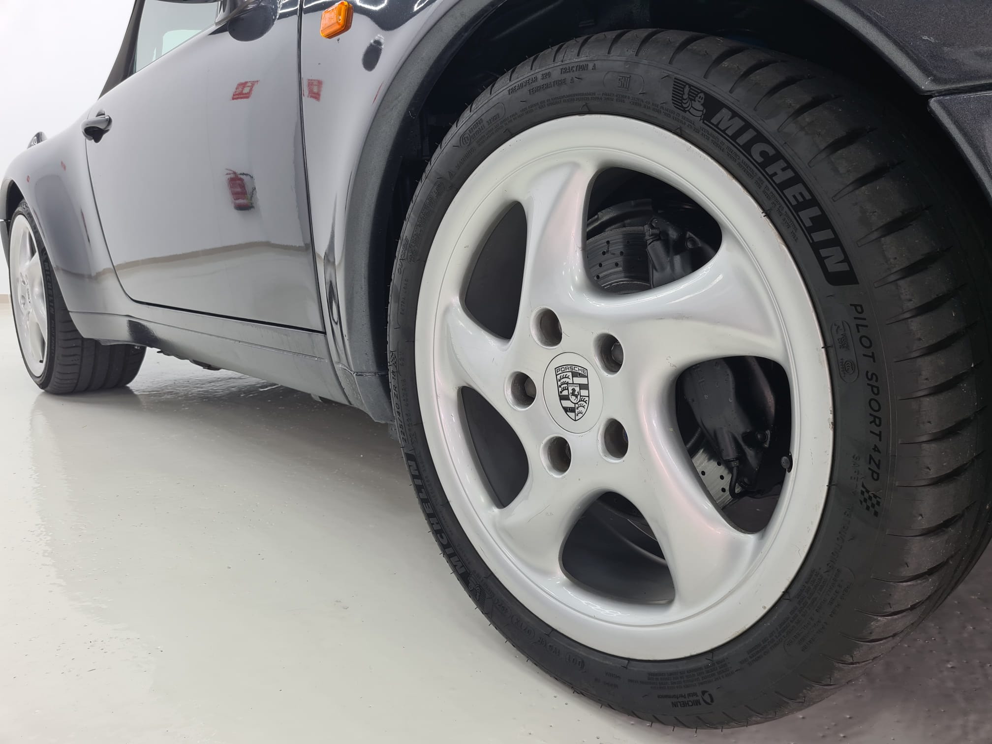 Porsche 911 - Foto 14