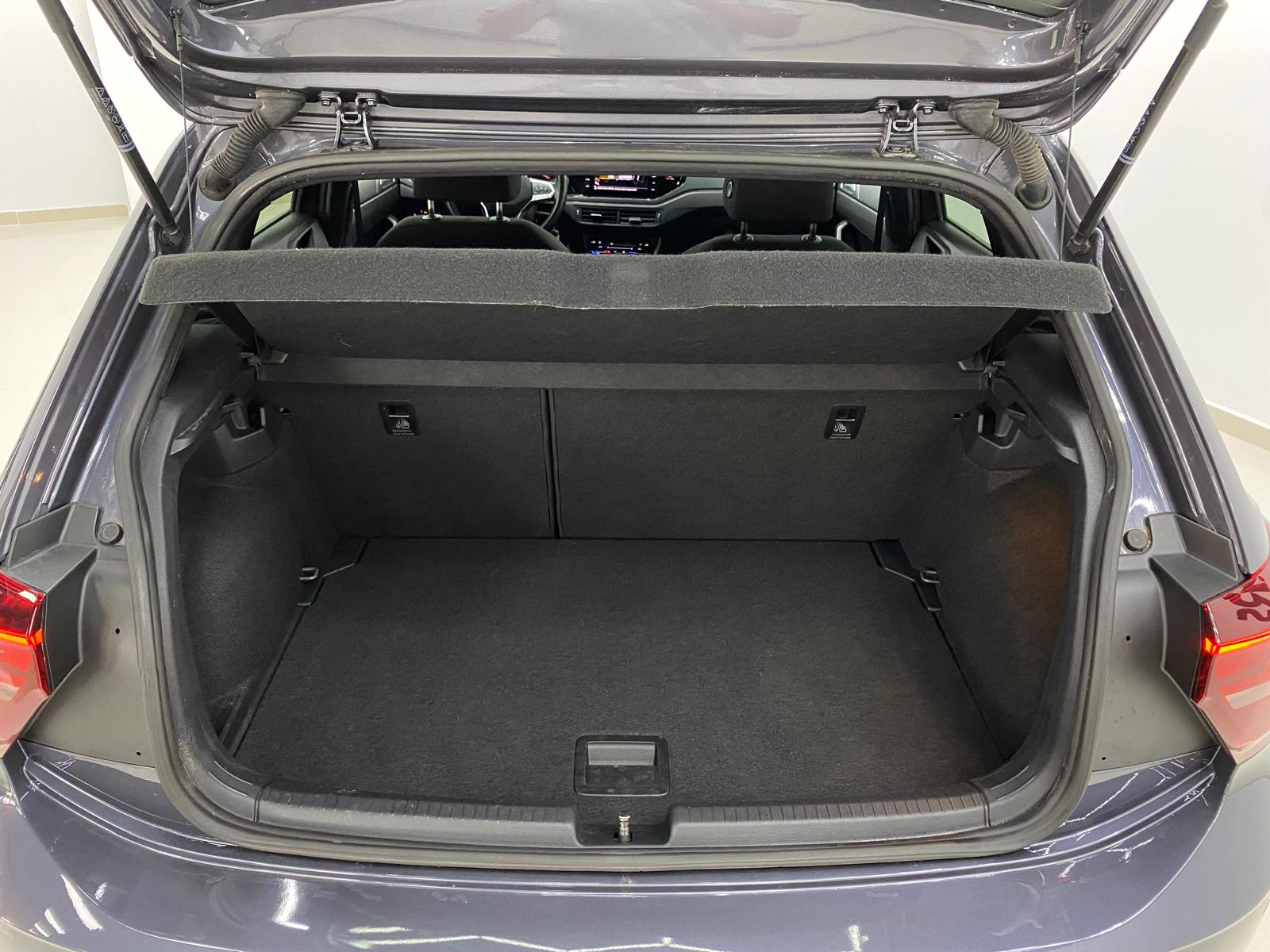 Volkswagen Polo - Foto 12