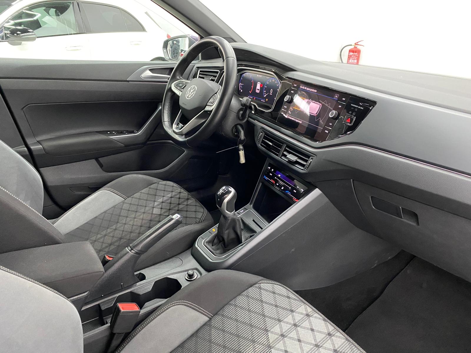 Volkswagen Polo - Foto 5