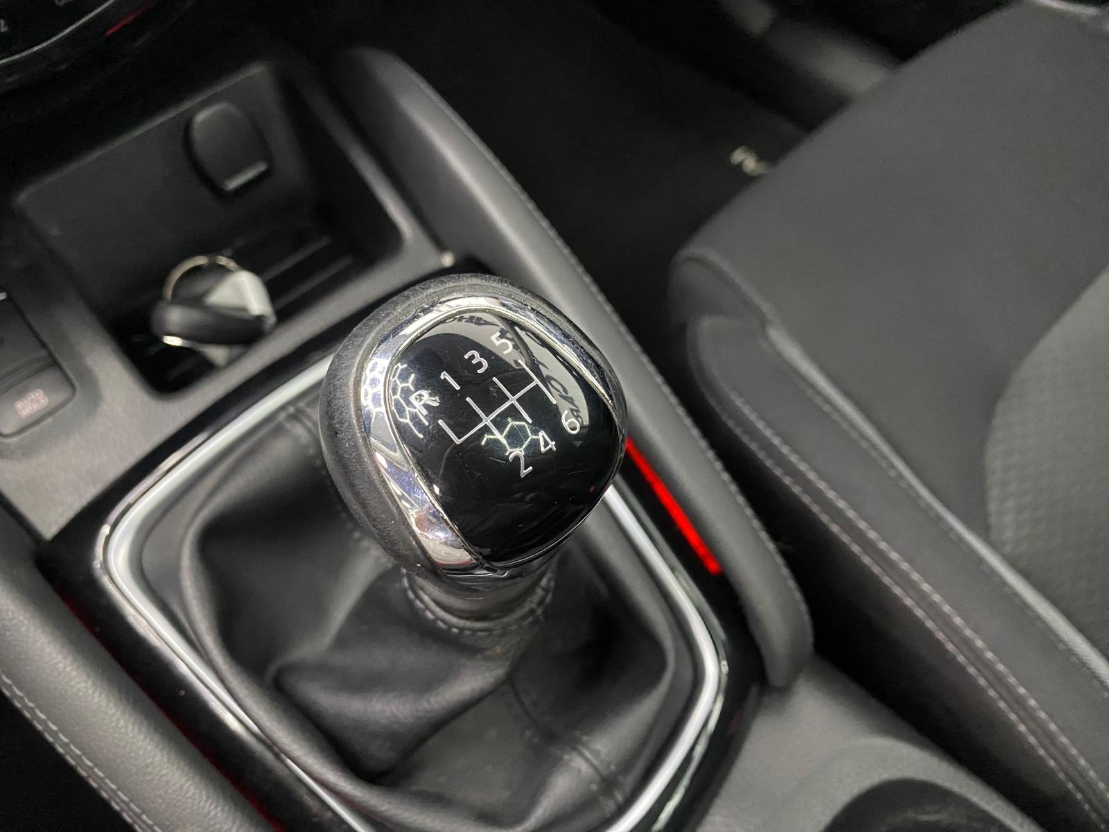 Nissan Qashqai - Foto 8