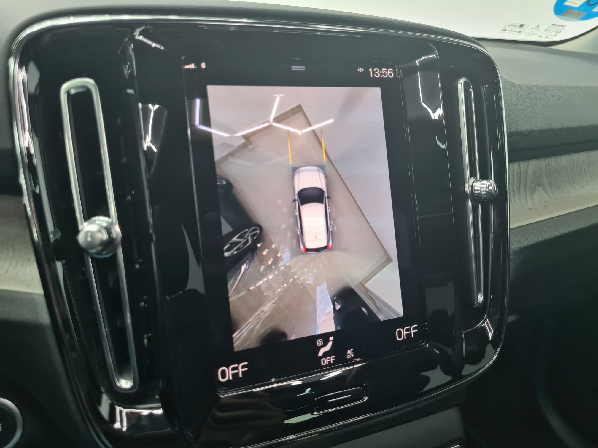 Volvo XC40 - Foto 5