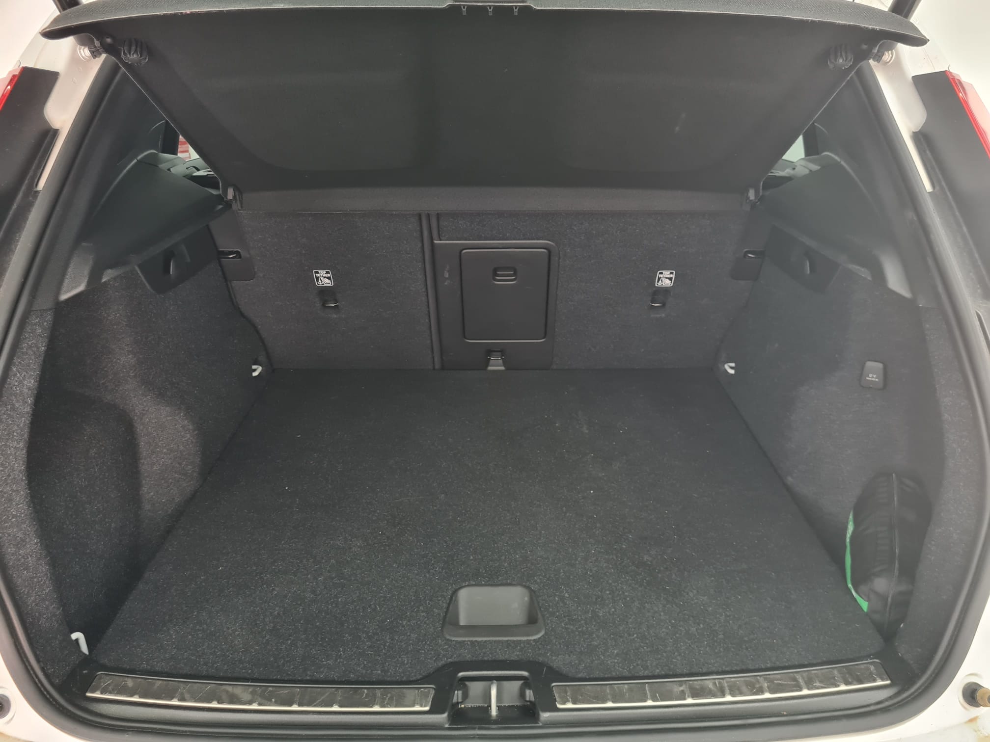 Volvo XC40 - Foto 16