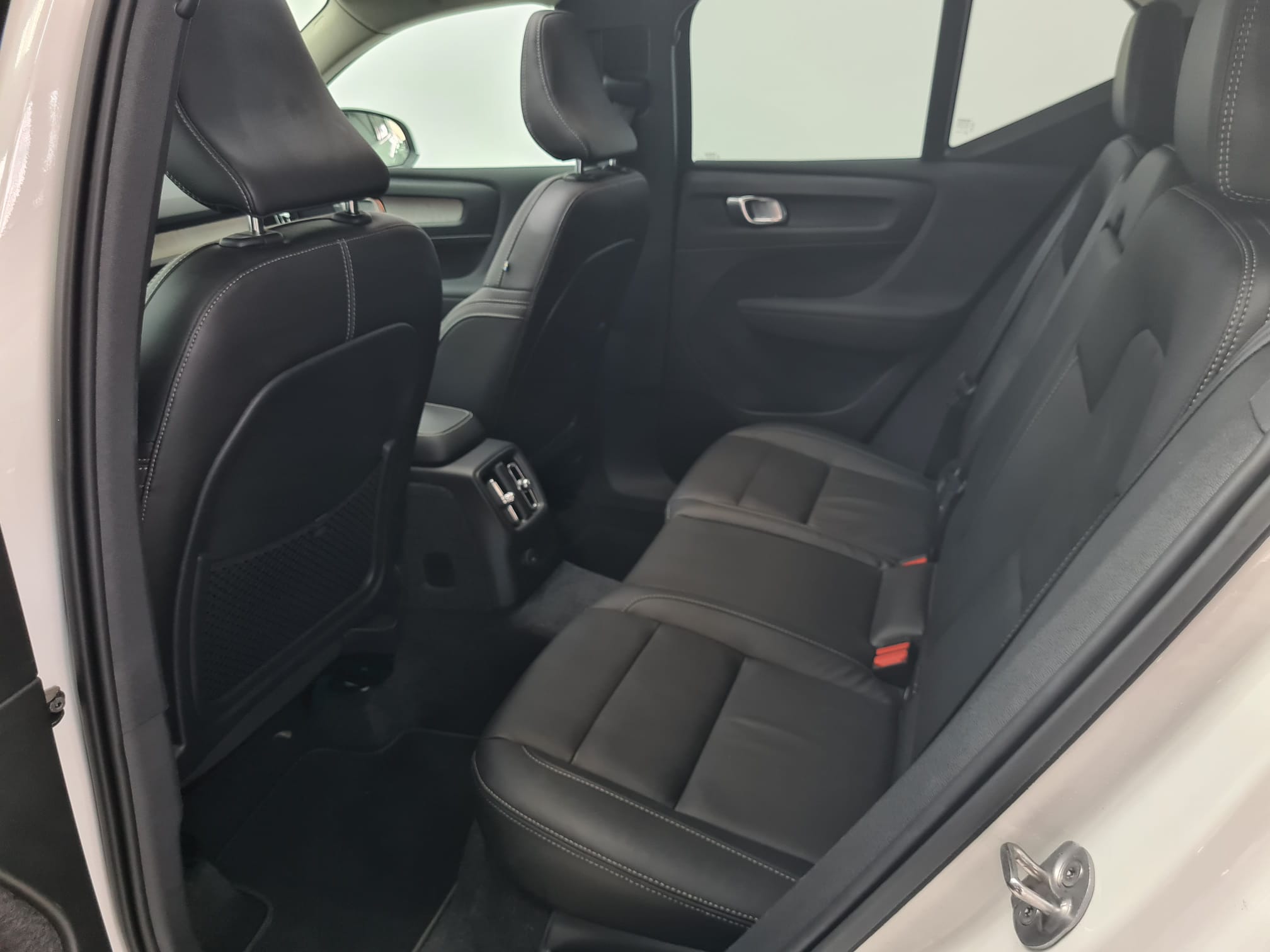 Volvo XC40 - Foto 6