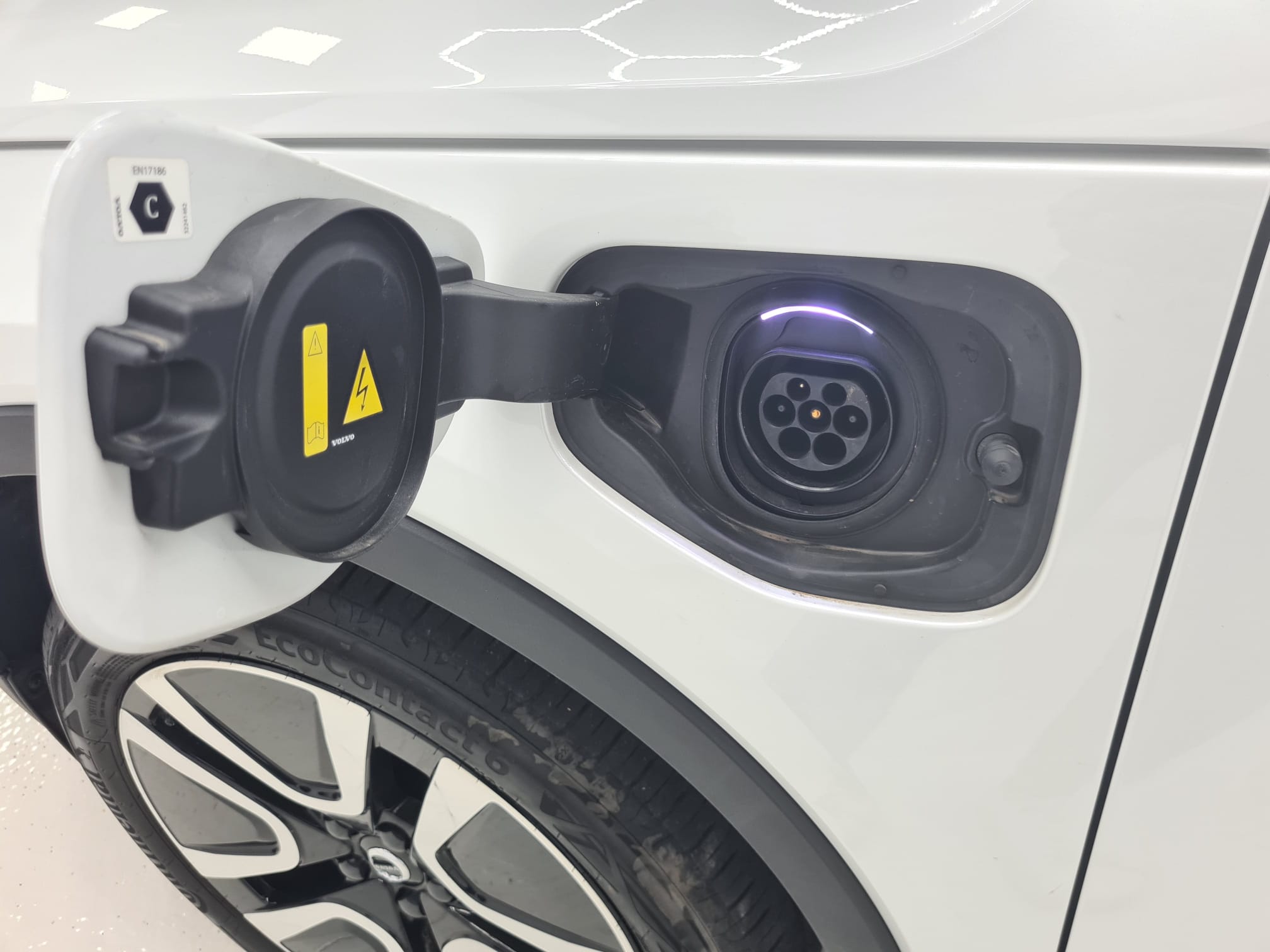 Volvo XC40 - Foto 13