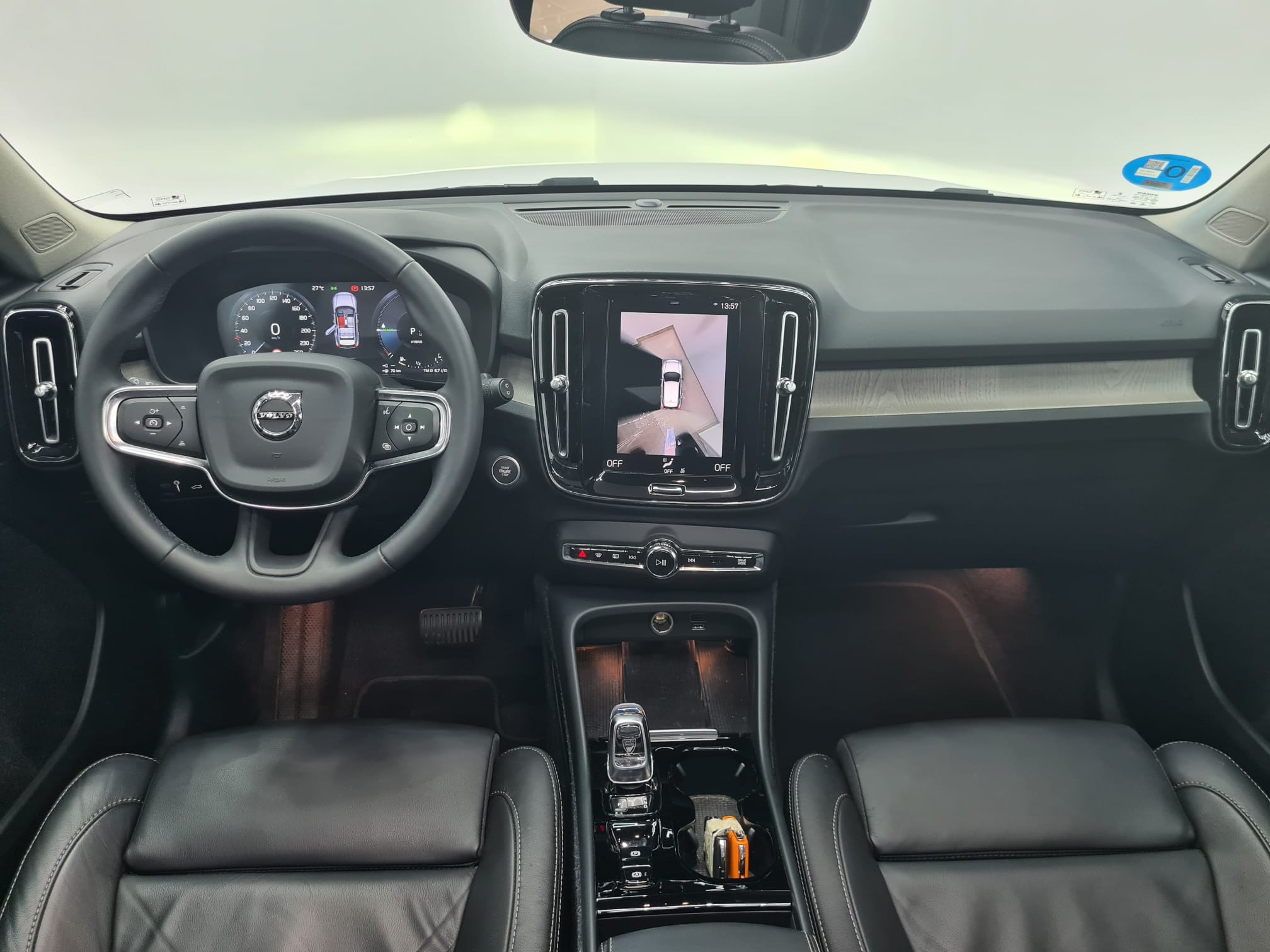 Volvo XC40 - Foto 3
