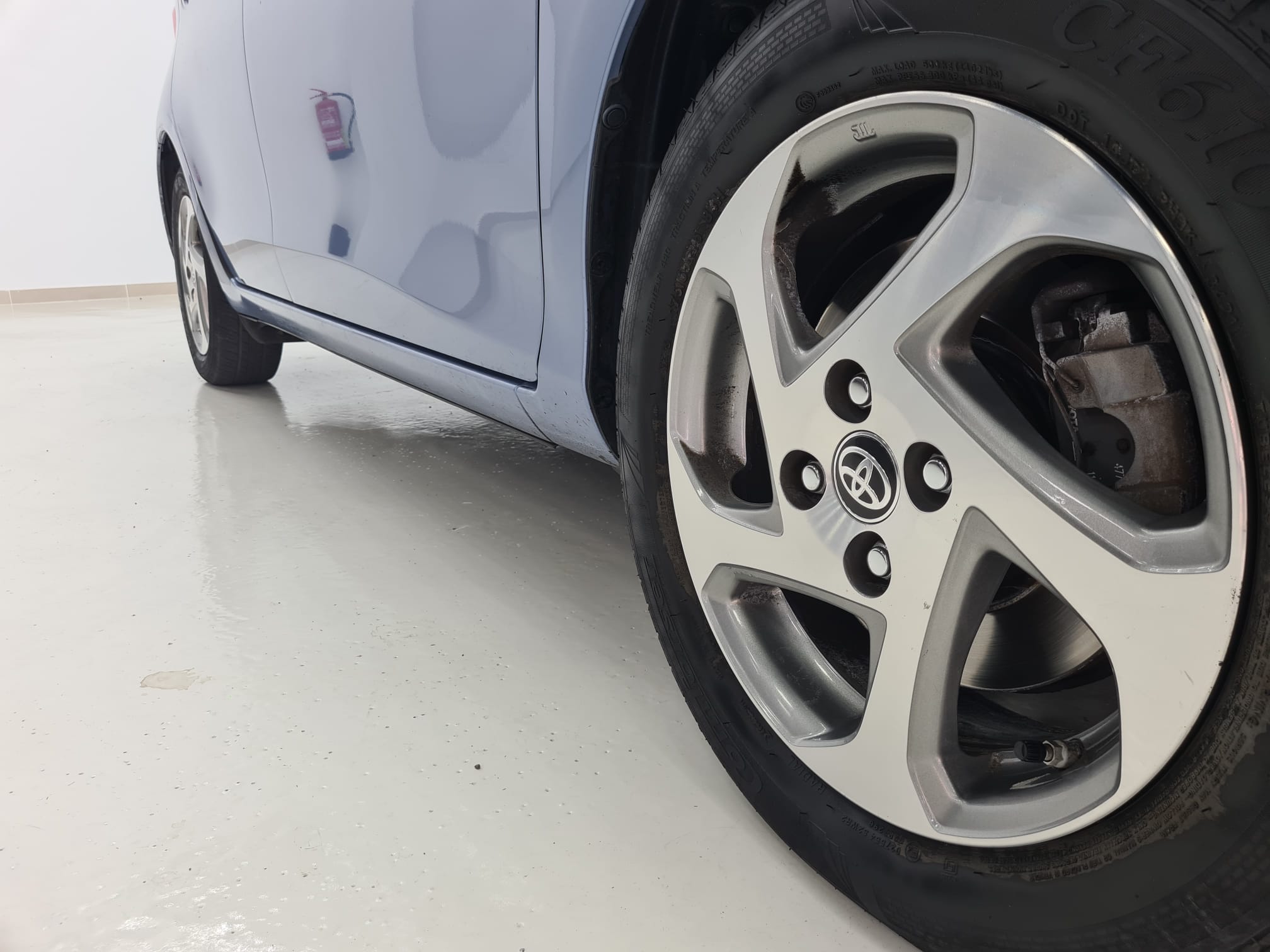 Toyota Yaris - Foto 9