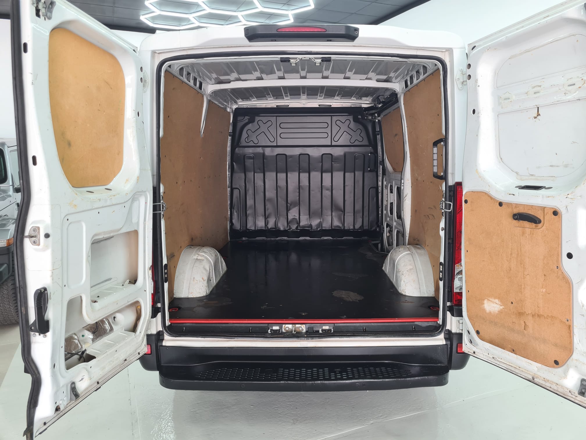 IVECO 35S16 - Foto 10