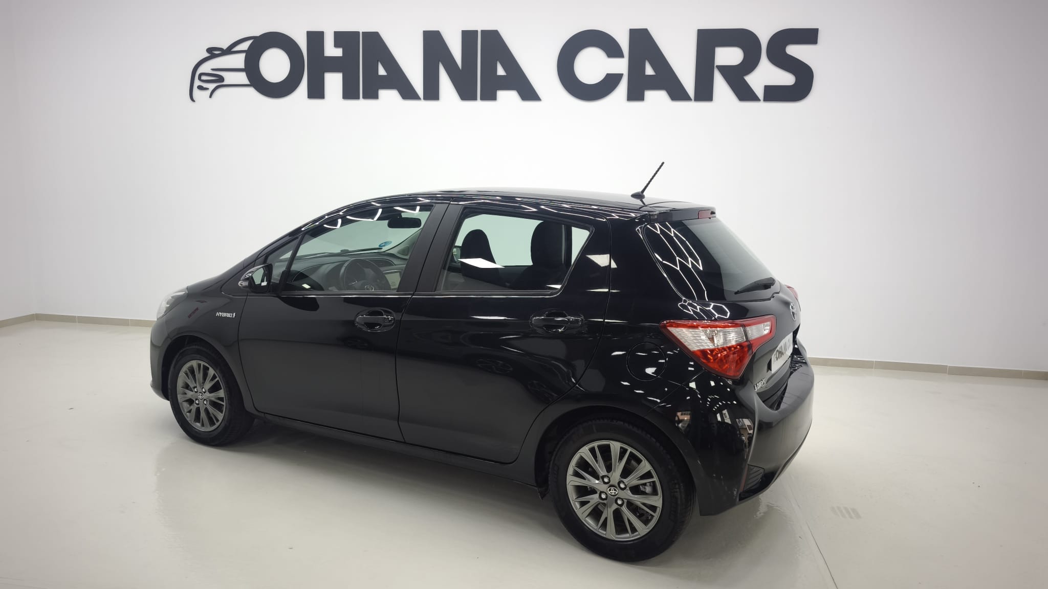 Toyota Yaris - Foto 12