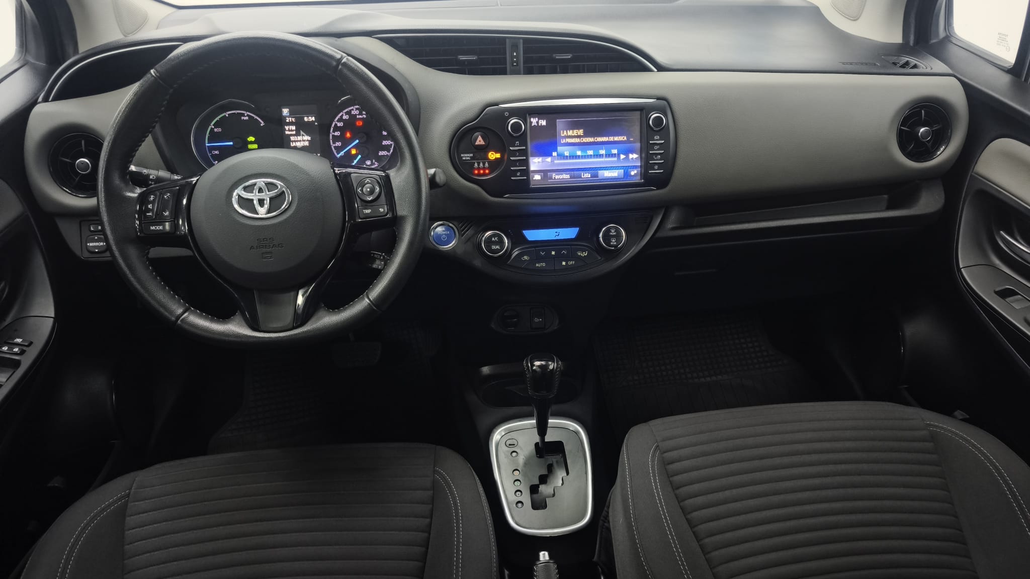 Toyota Yaris - Foto 2