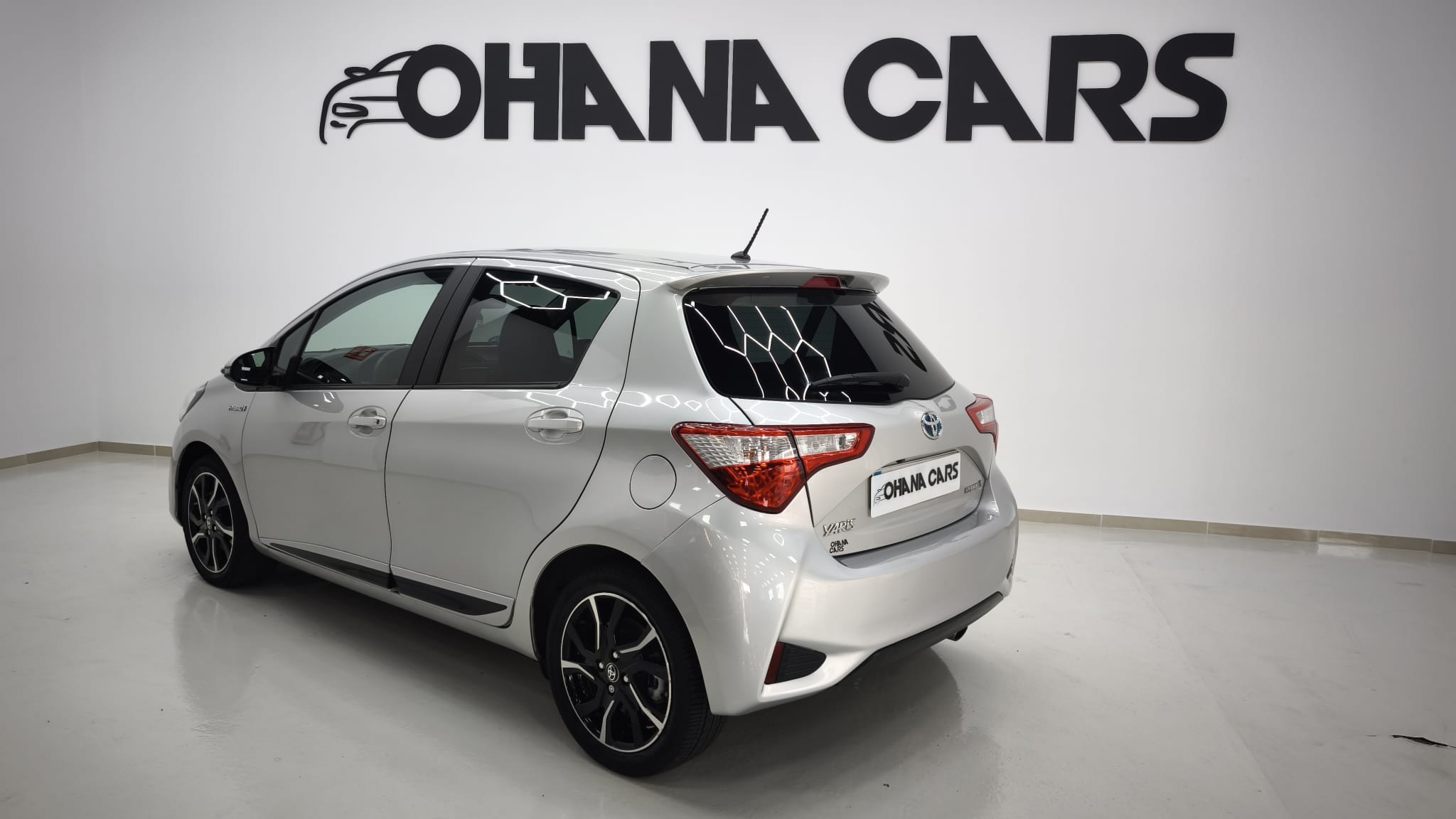 Toyota Yaris - Foto 13