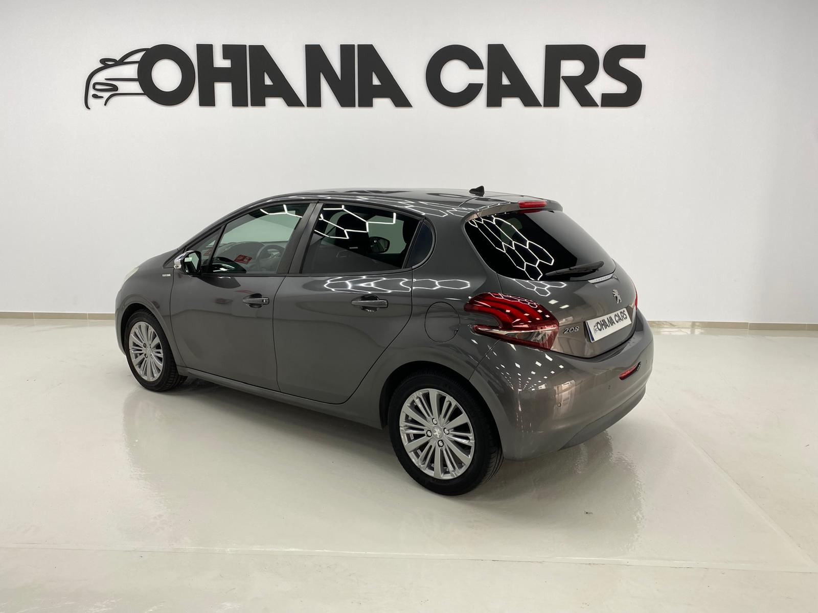 Peugeot 208 - Foto 11