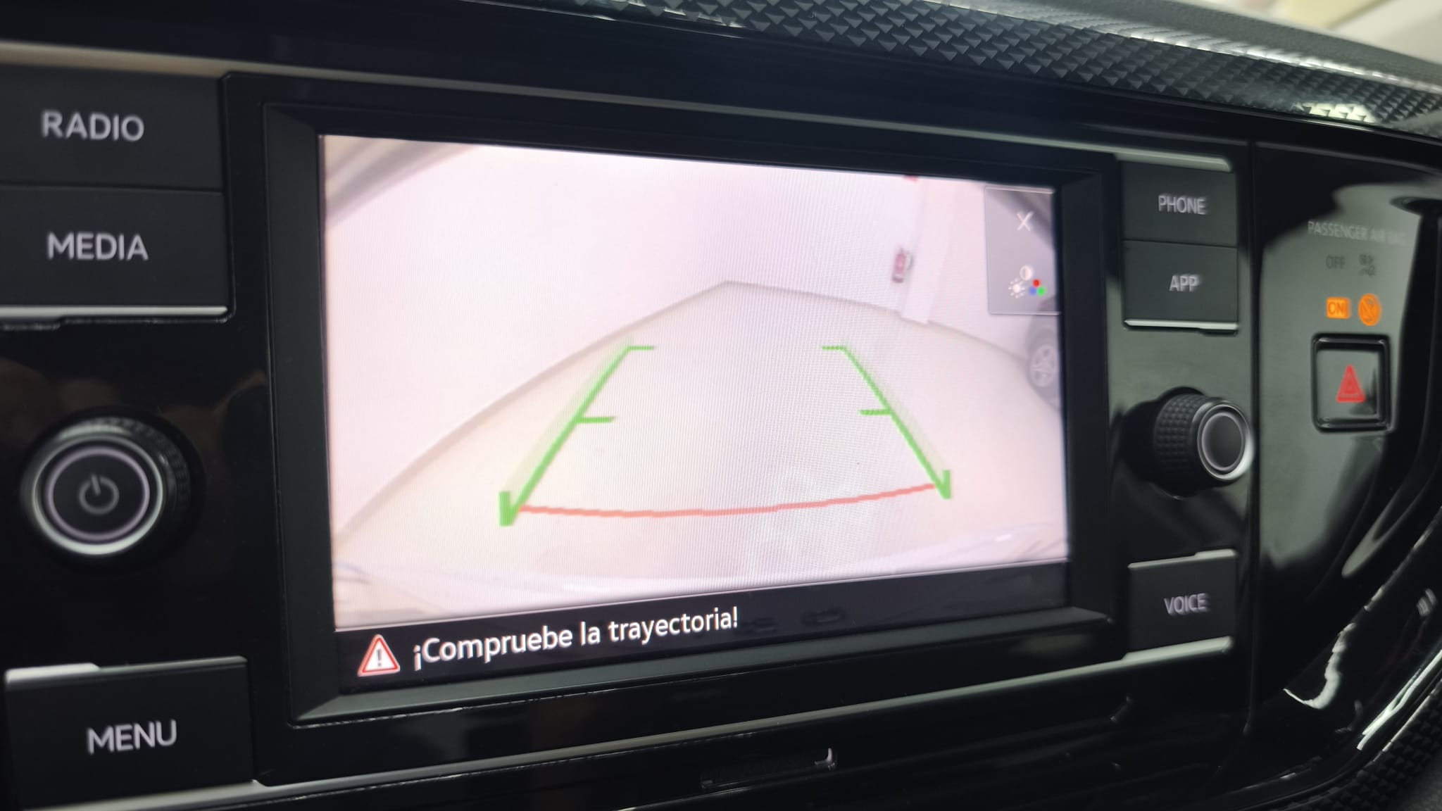 Volkswagen Taigo - Foto 9