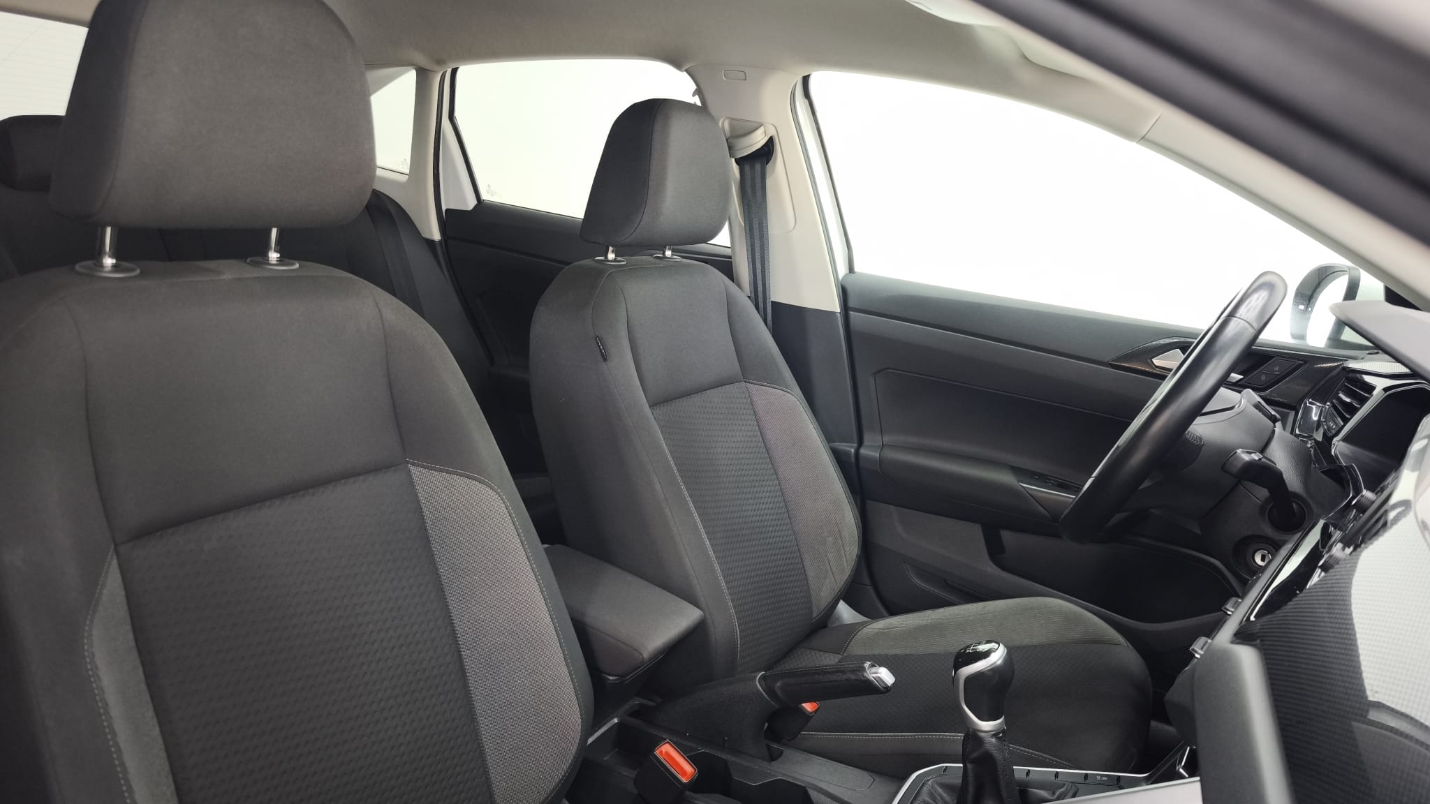 Volkswagen Taigo - Foto 4