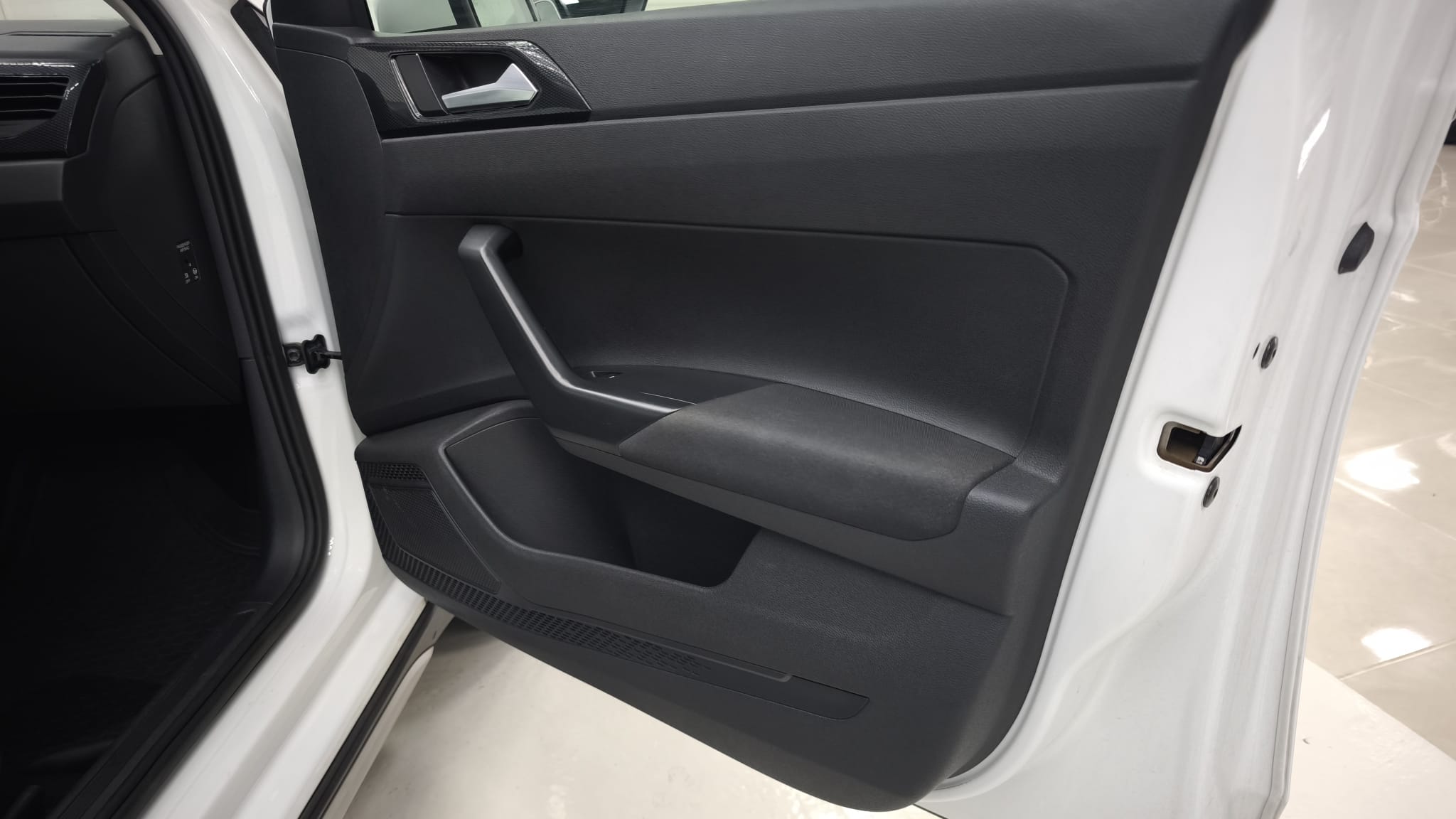 Volkswagen Taigo - Foto 5