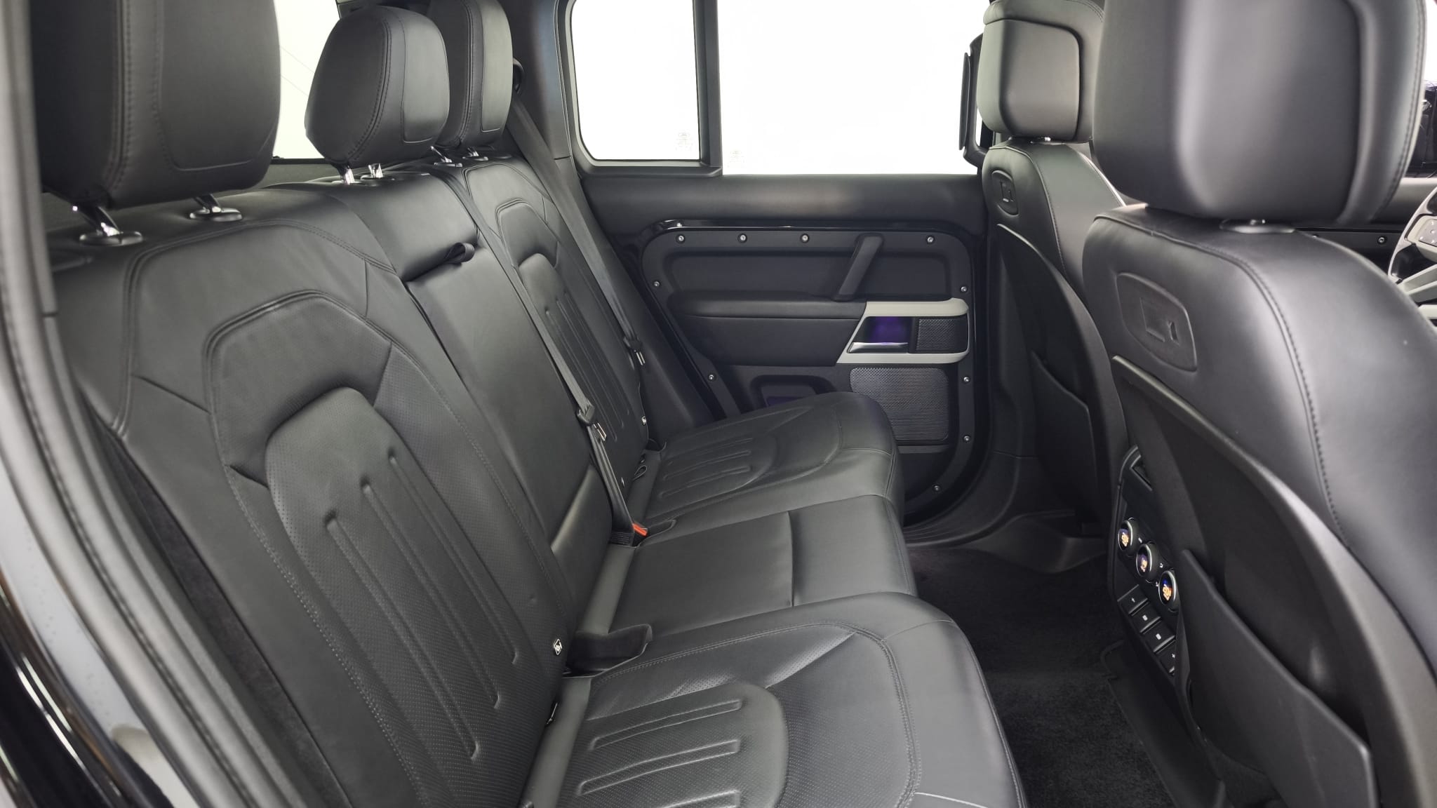Land Rover Defender - Foto 18