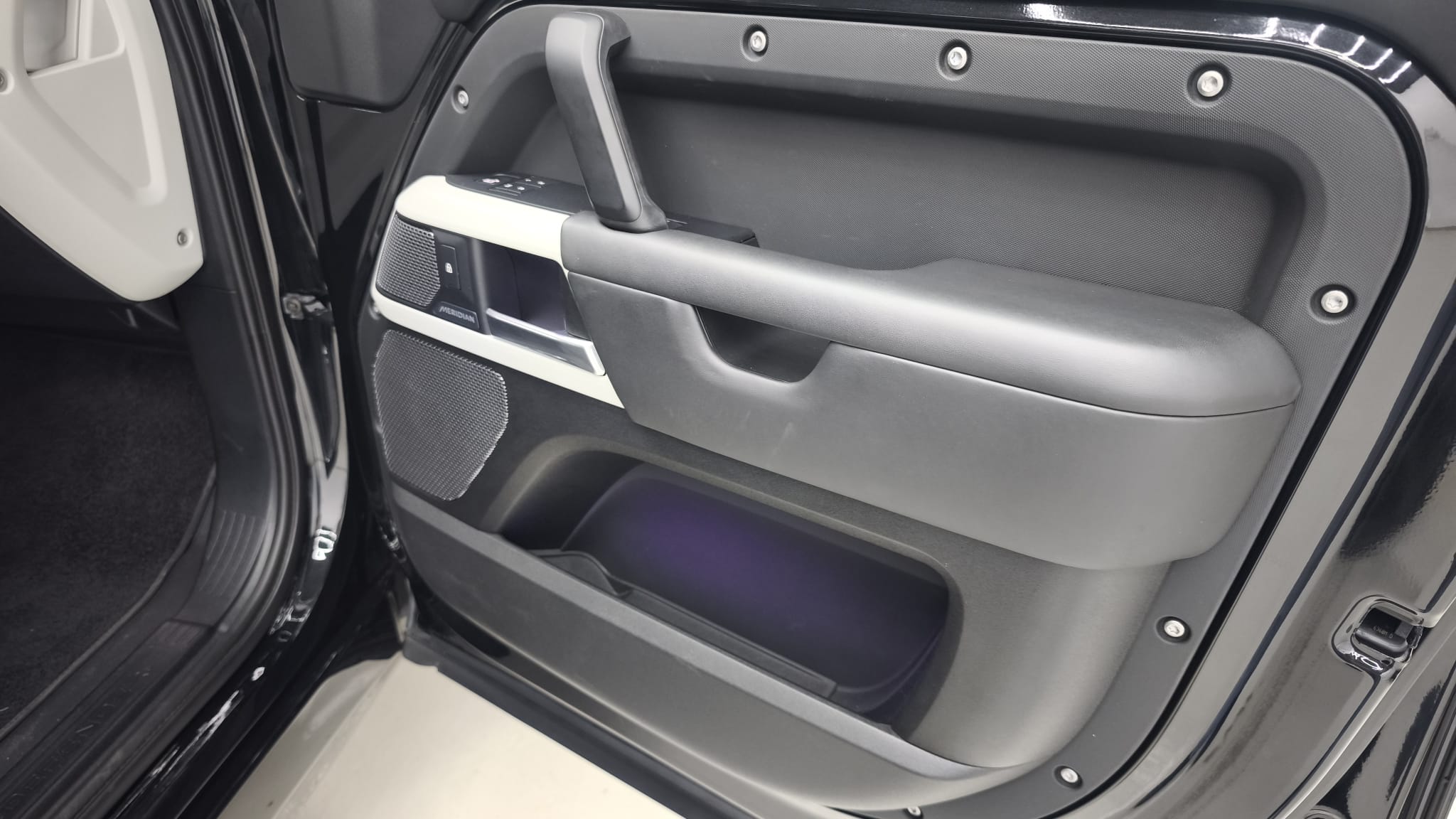 Land Rover Defender - Foto 13