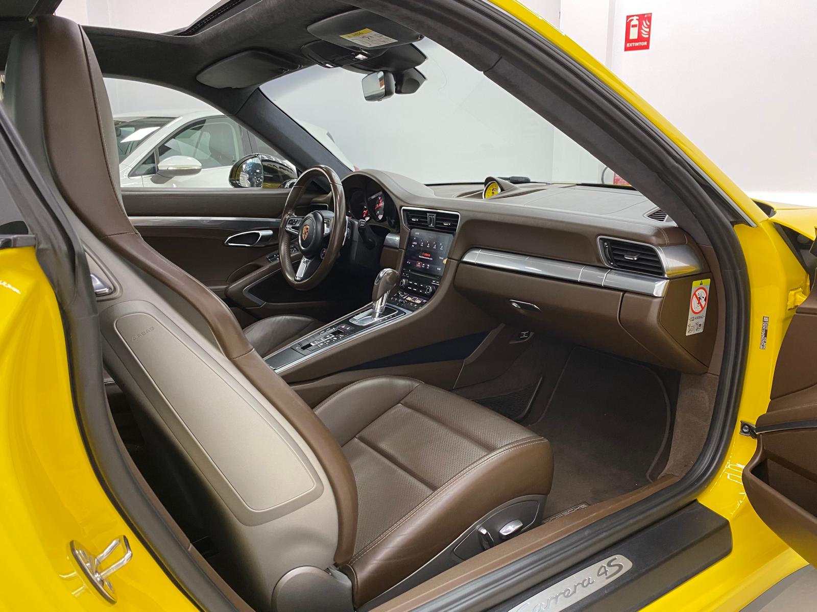 Porsche 911 - Foto 10
