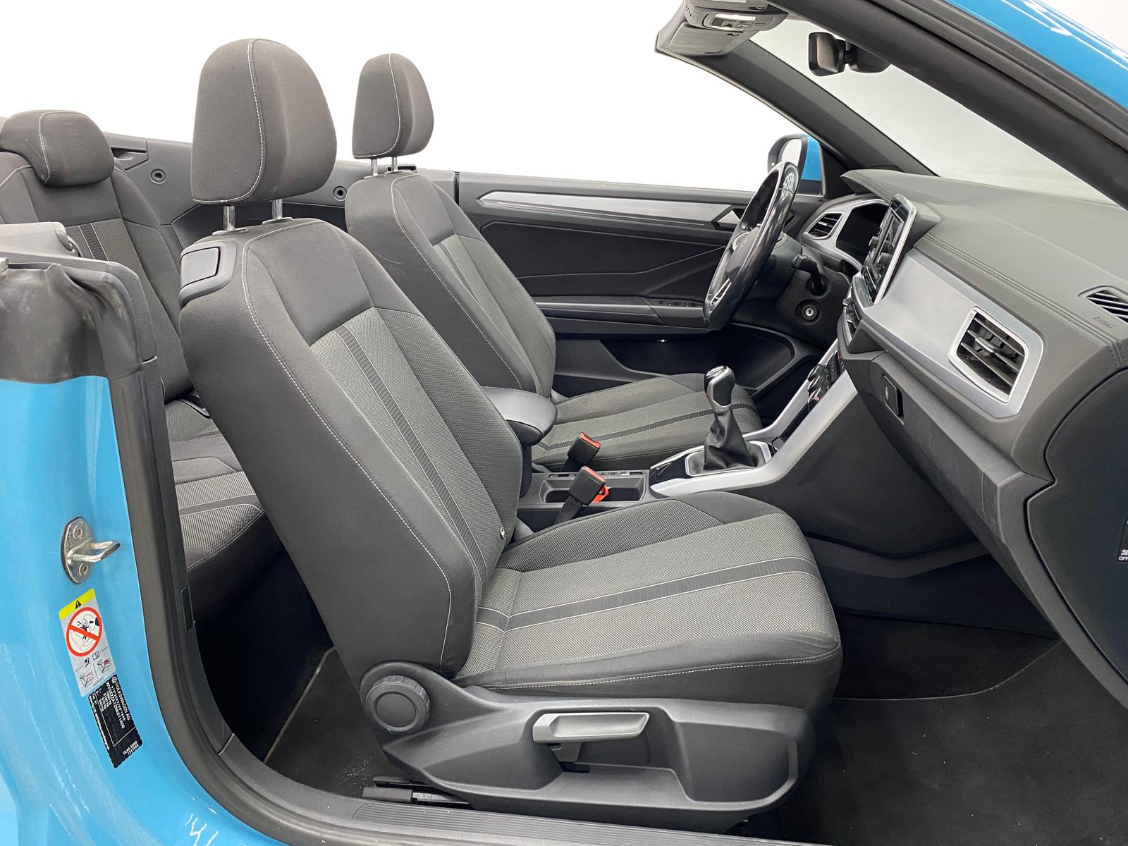 Volkswagen T-Roc - Foto 9