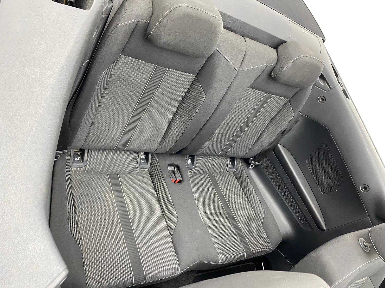 Volkswagen T-Roc - Foto 10