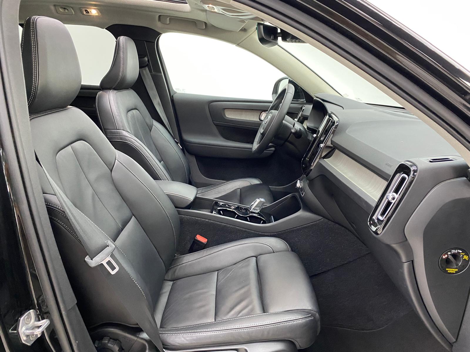 Volvo XC40 - Foto 6