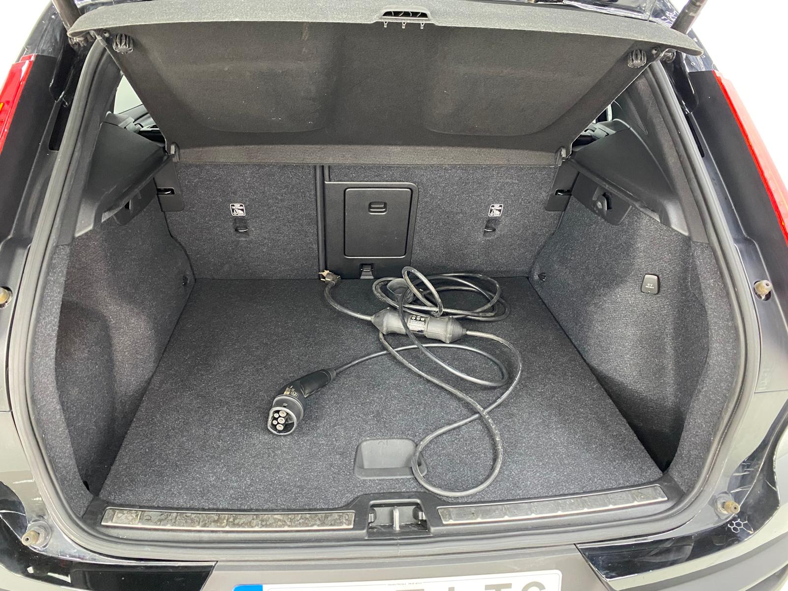 Volvo XC40 - Foto 15
