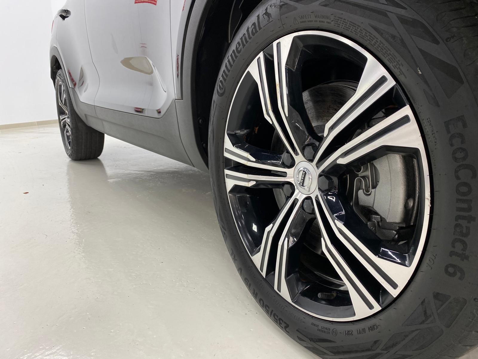 Volvo XC40 - Foto 16