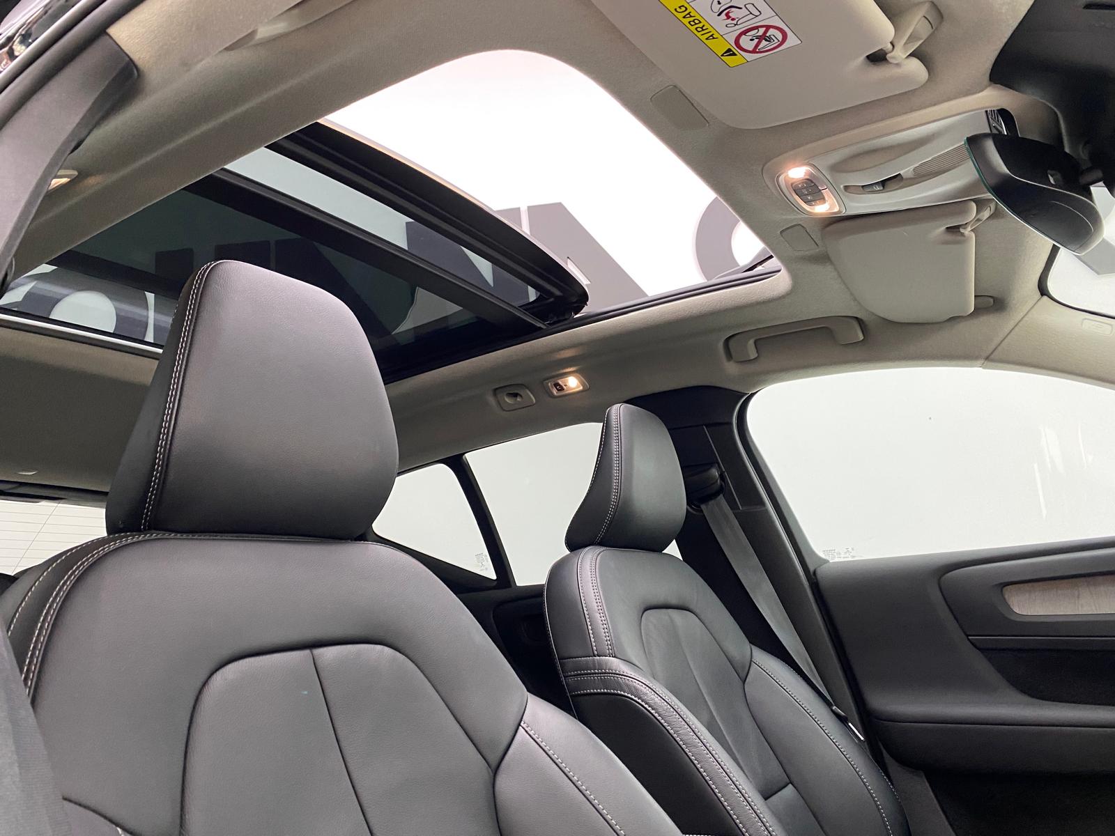 Volvo XC40 - Foto 4