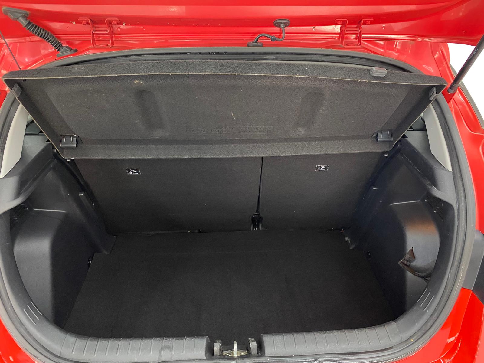 Hyundai i20 - Foto 16