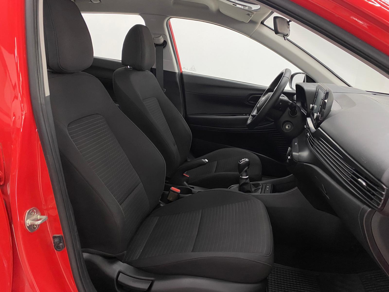 Hyundai i20 - Foto 10