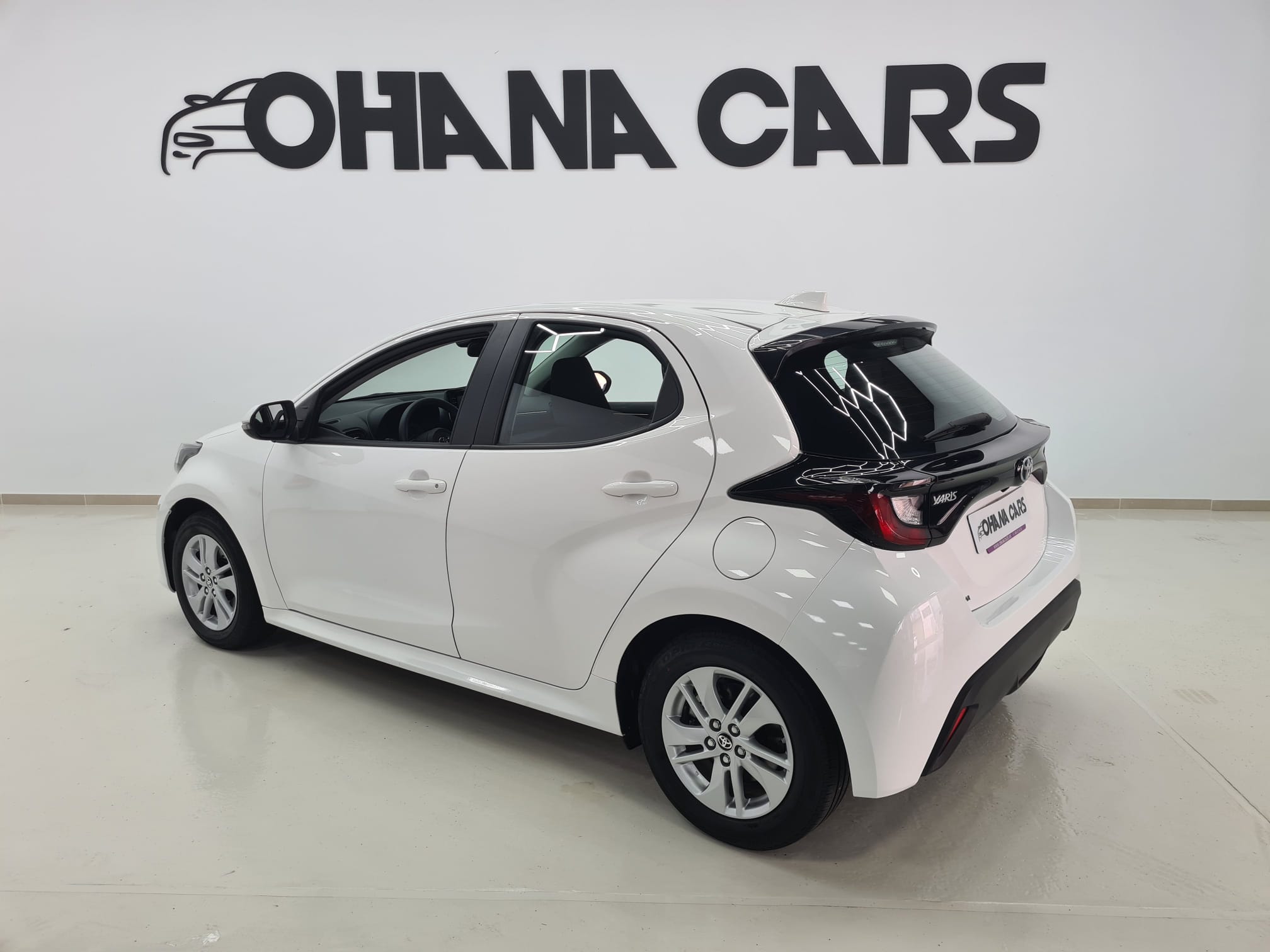 Toyota Yaris - Foto 11