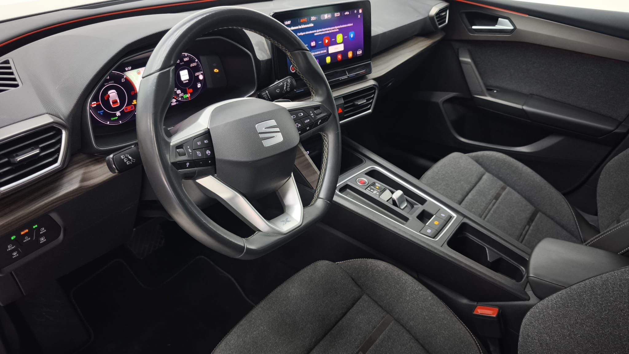 SEAT León - Foto 5