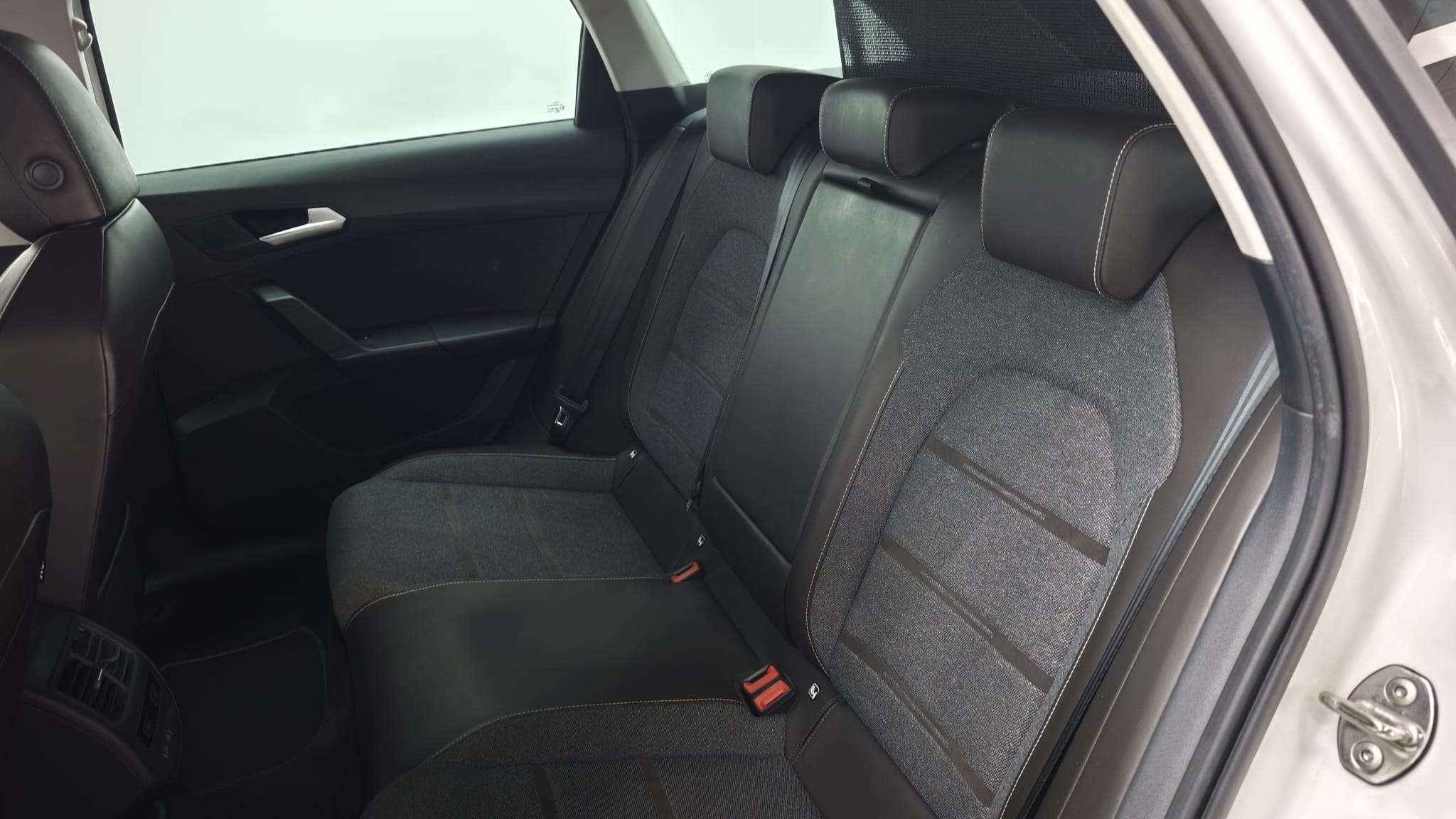 SEAT León - Foto 13