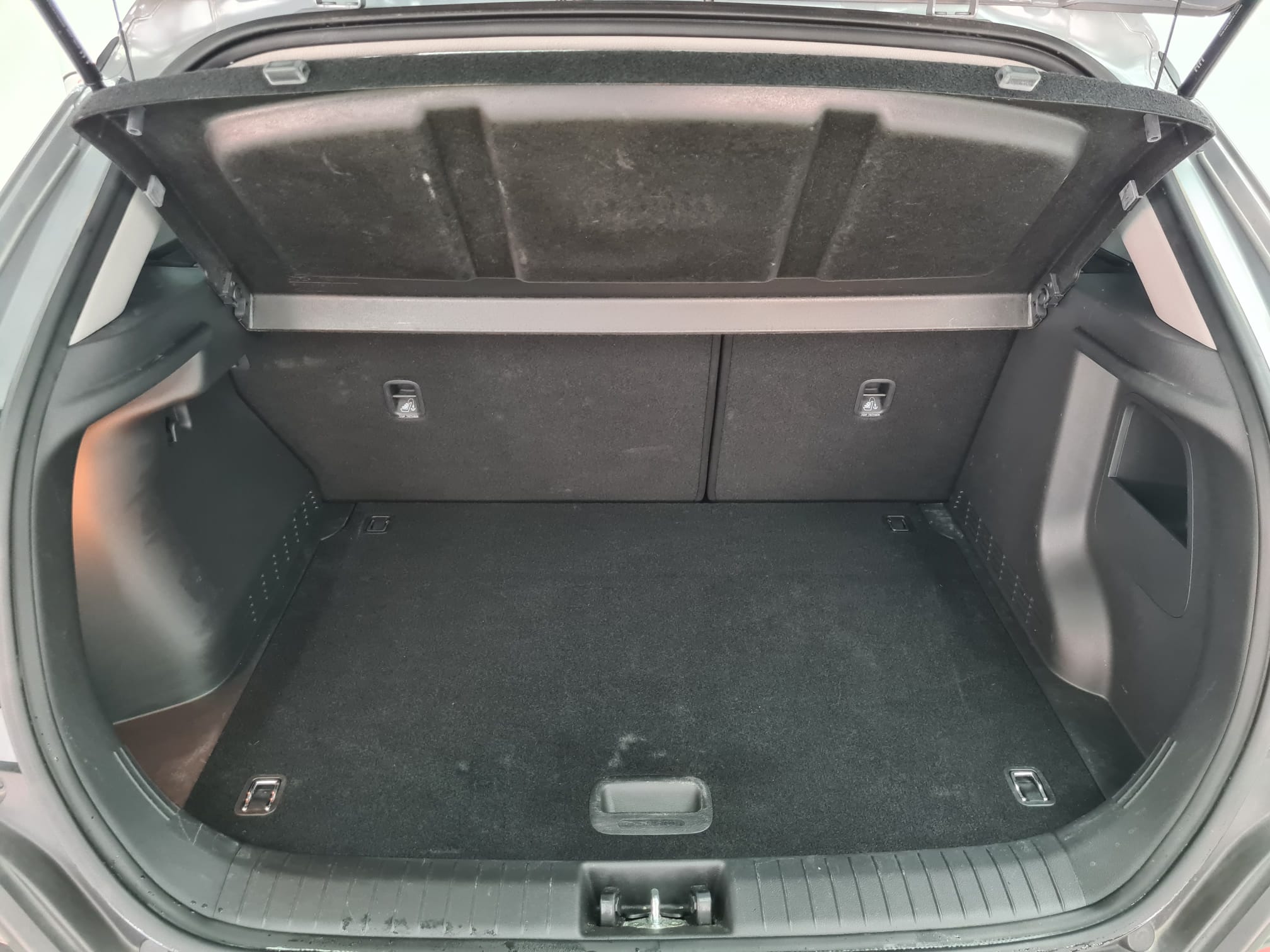 Hyundai Kona - Foto 11