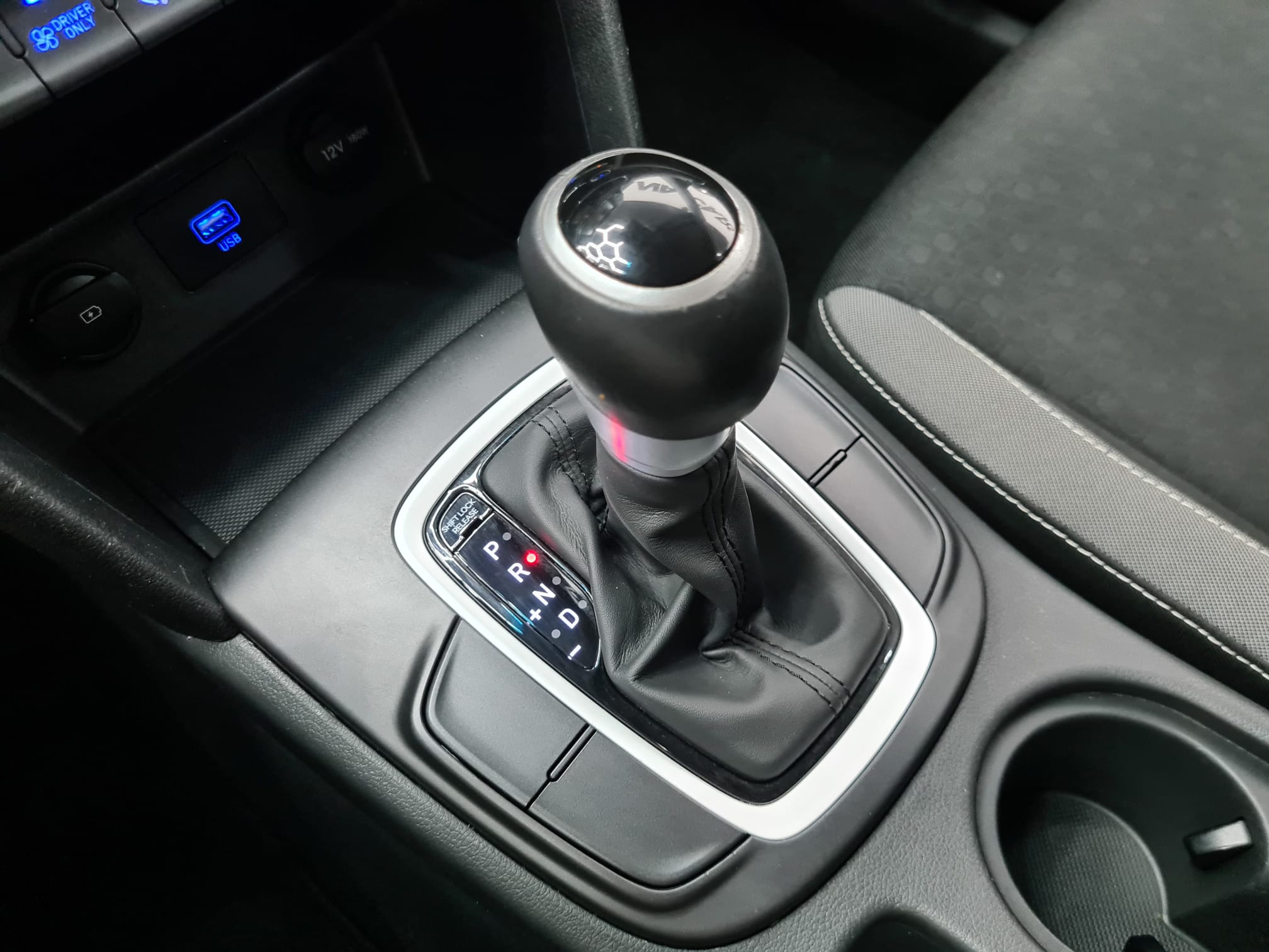 Hyundai Kona - Foto 9