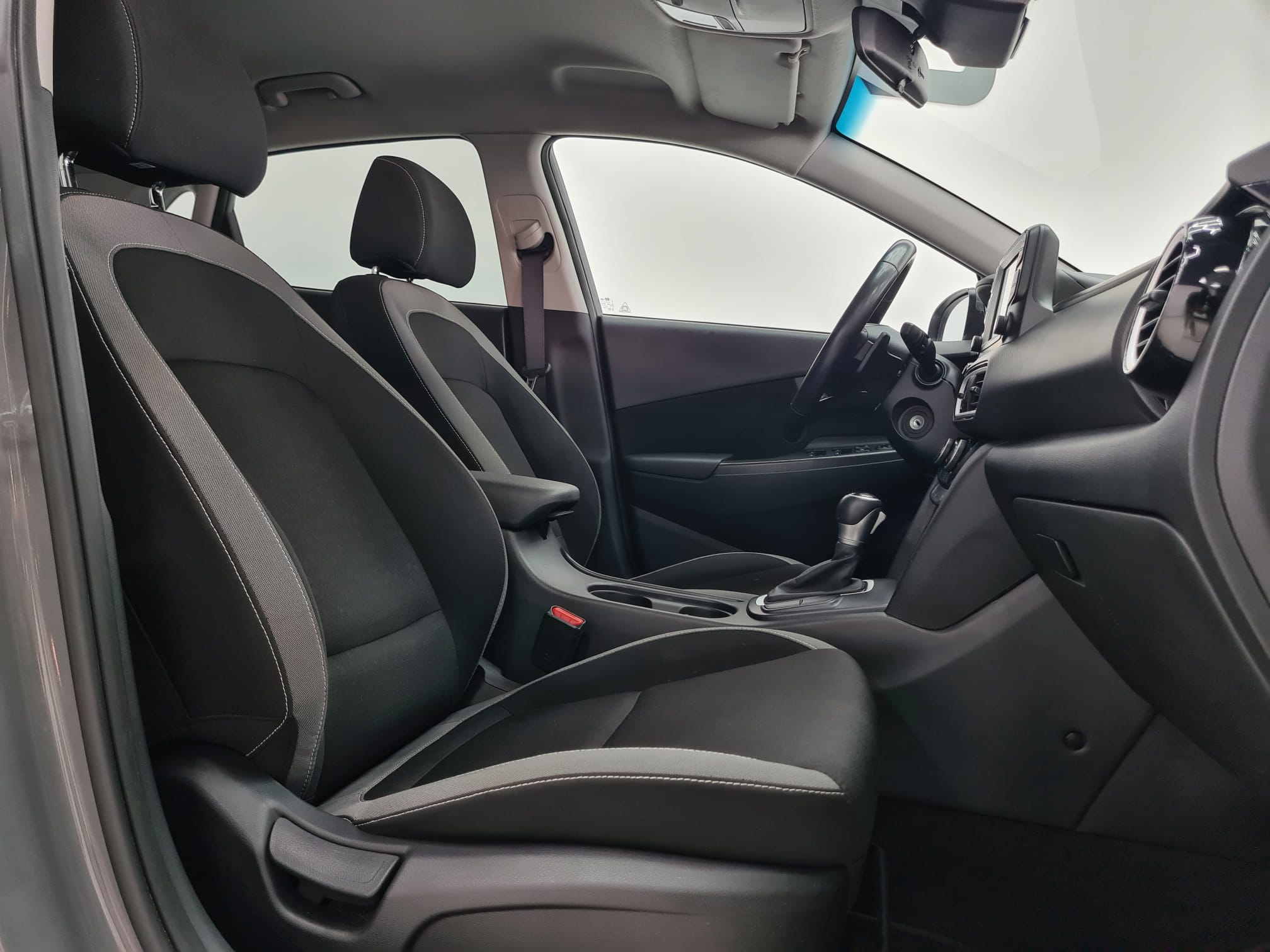 Hyundai Kona - Foto 7