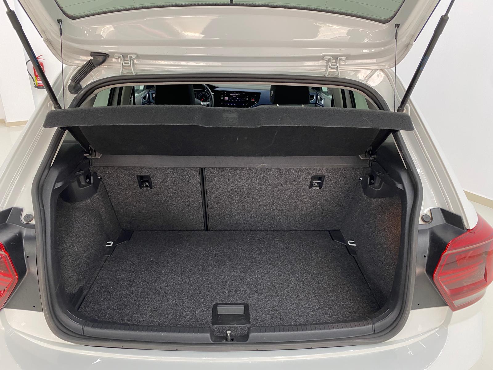 Volkswagen Polo - Foto 12