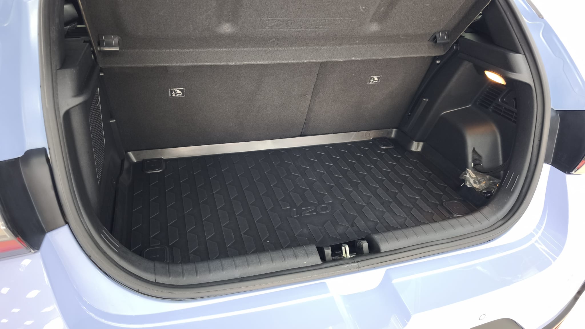 Hyundai i20 - Foto 15