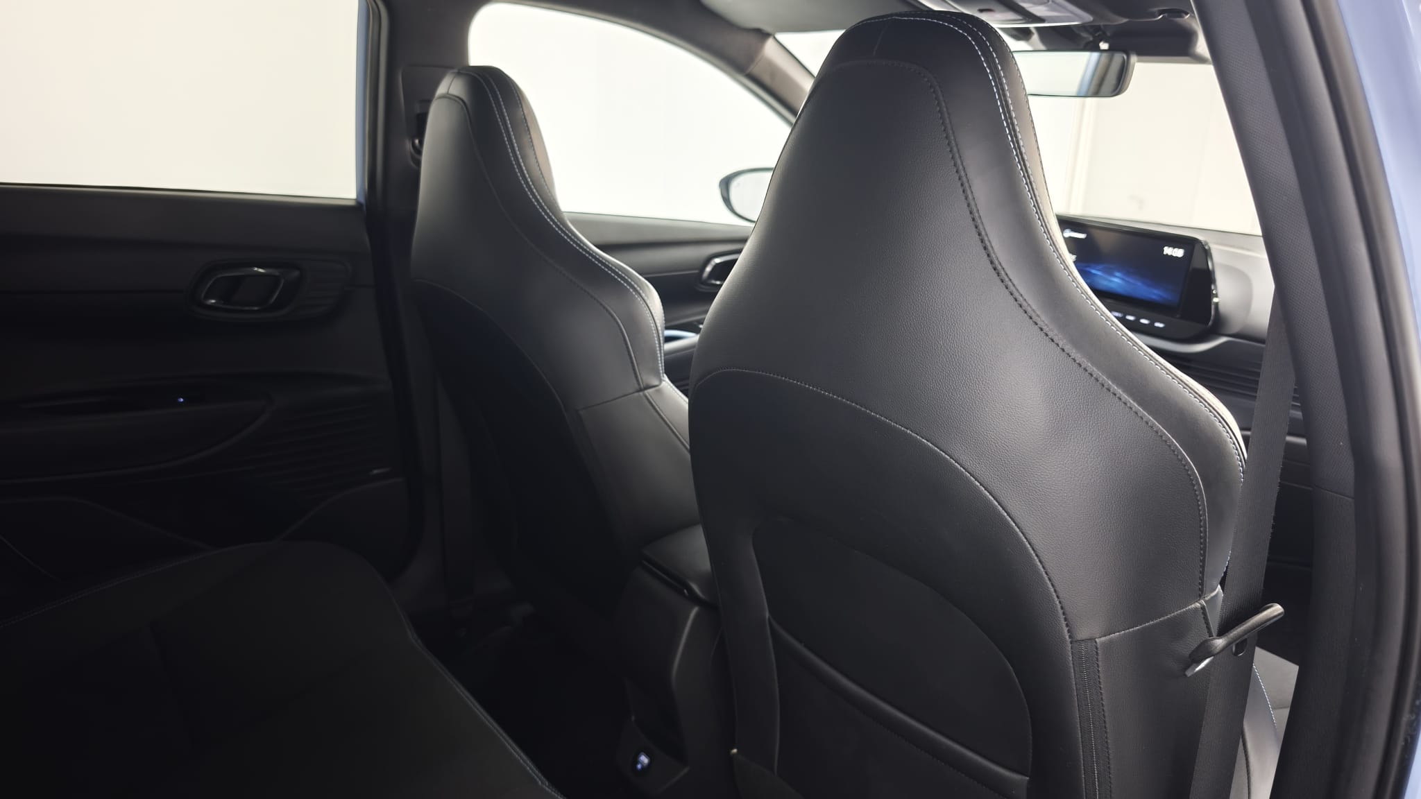 Hyundai i20 - Foto 13