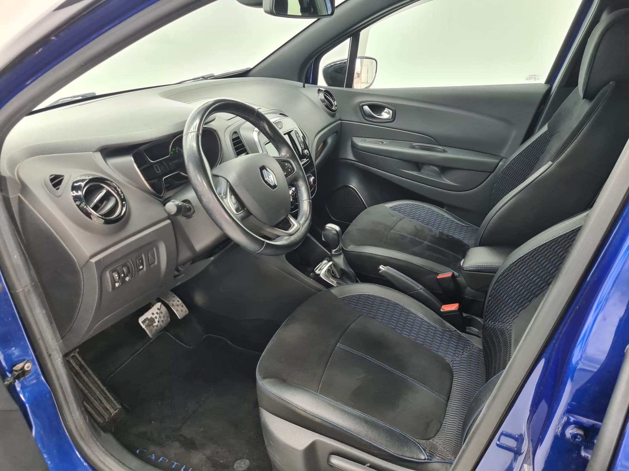 Renault Captur - Foto 4