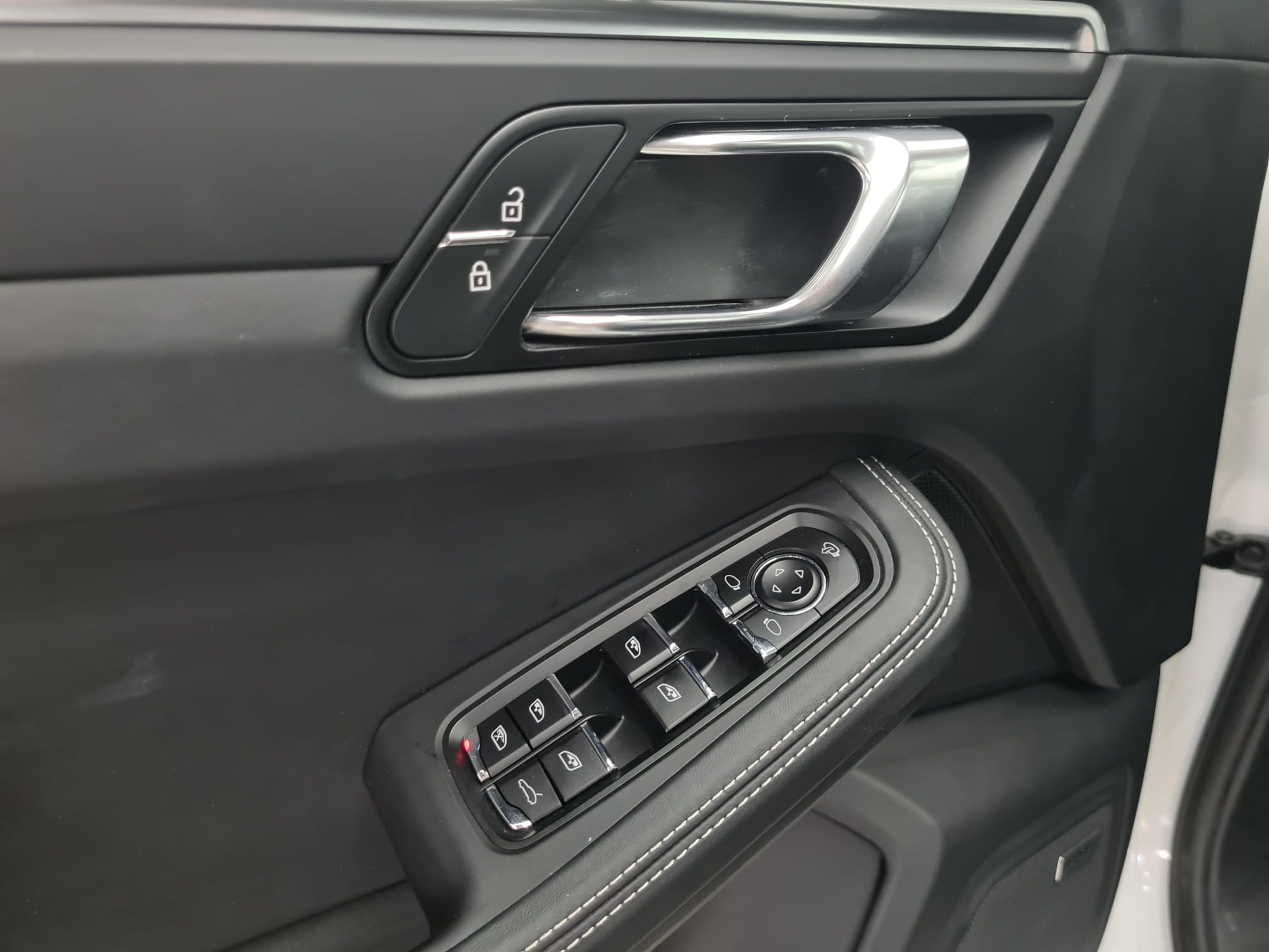 Porsche Macan - Foto 8