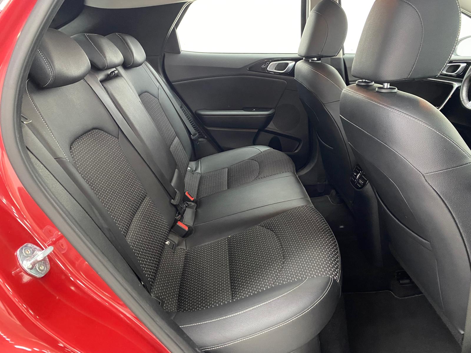 Kia XCeed - Foto 8