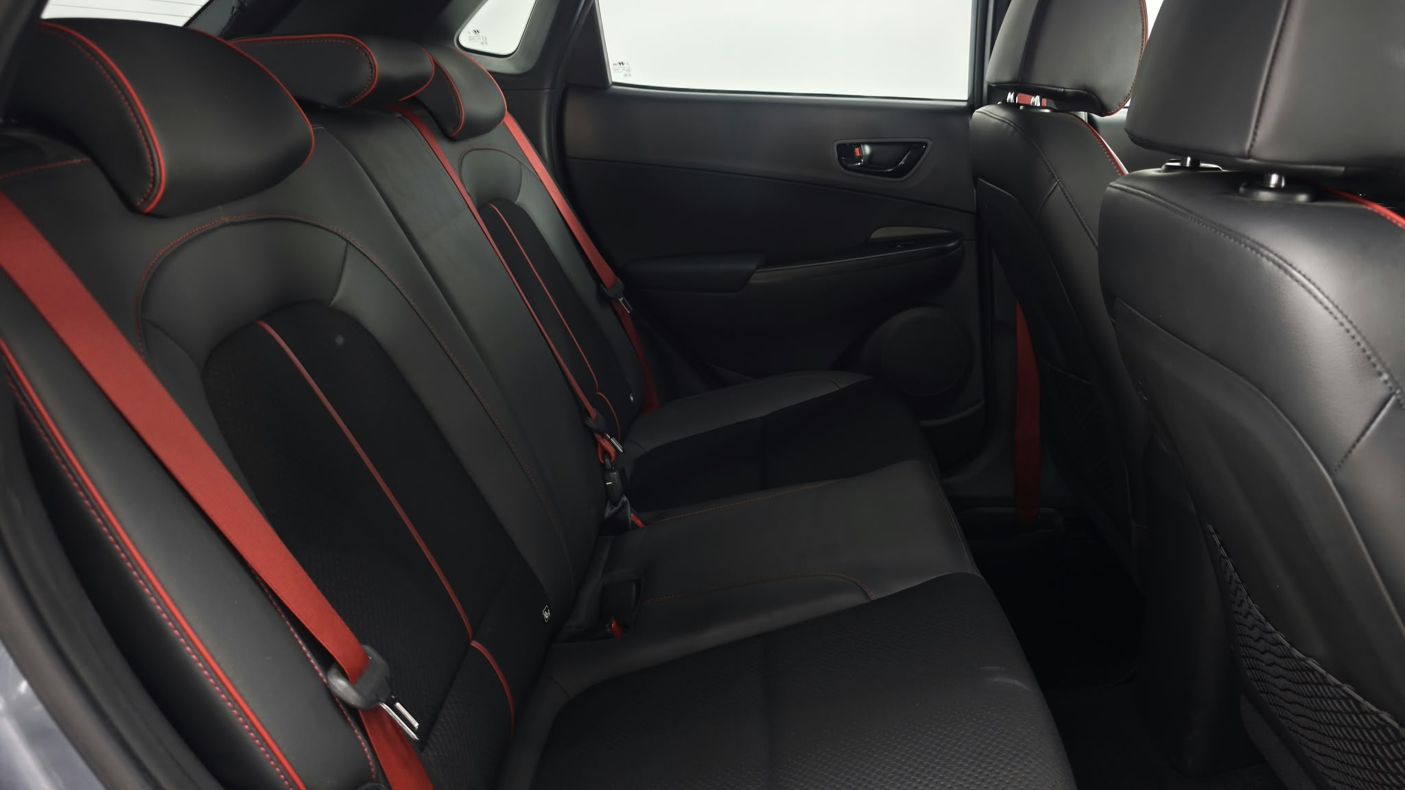 Hyundai Kona - Foto 15