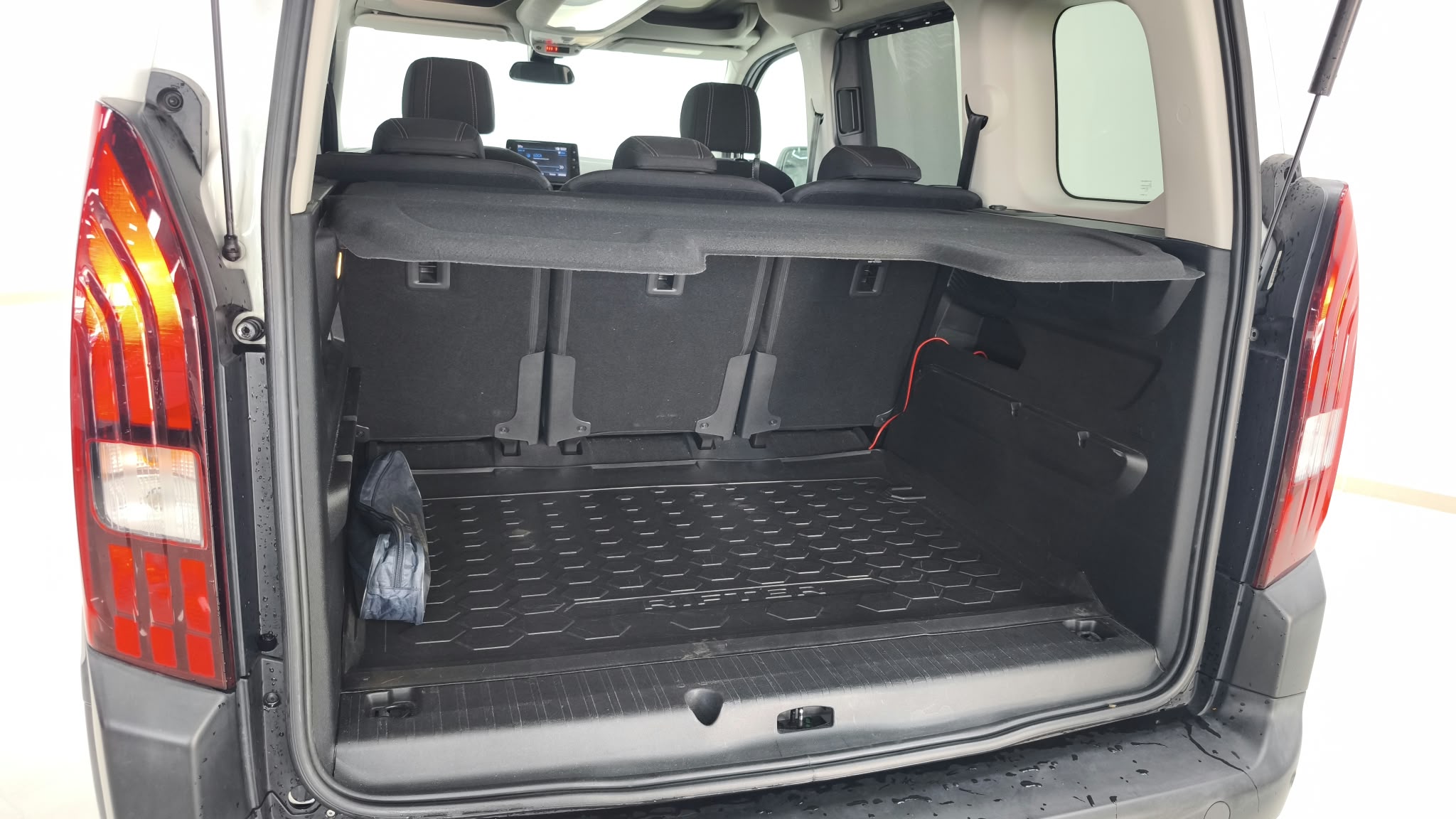 Peugeot Rifter - Foto 12