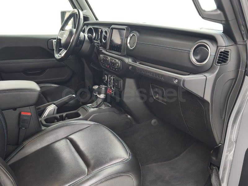 Jeep Wrangler - Foto 13