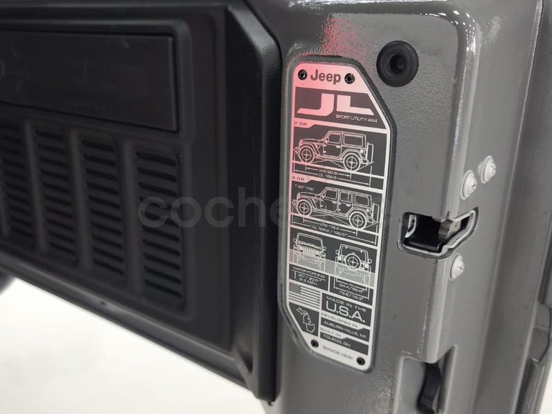 Jeep Wrangler - Foto 9