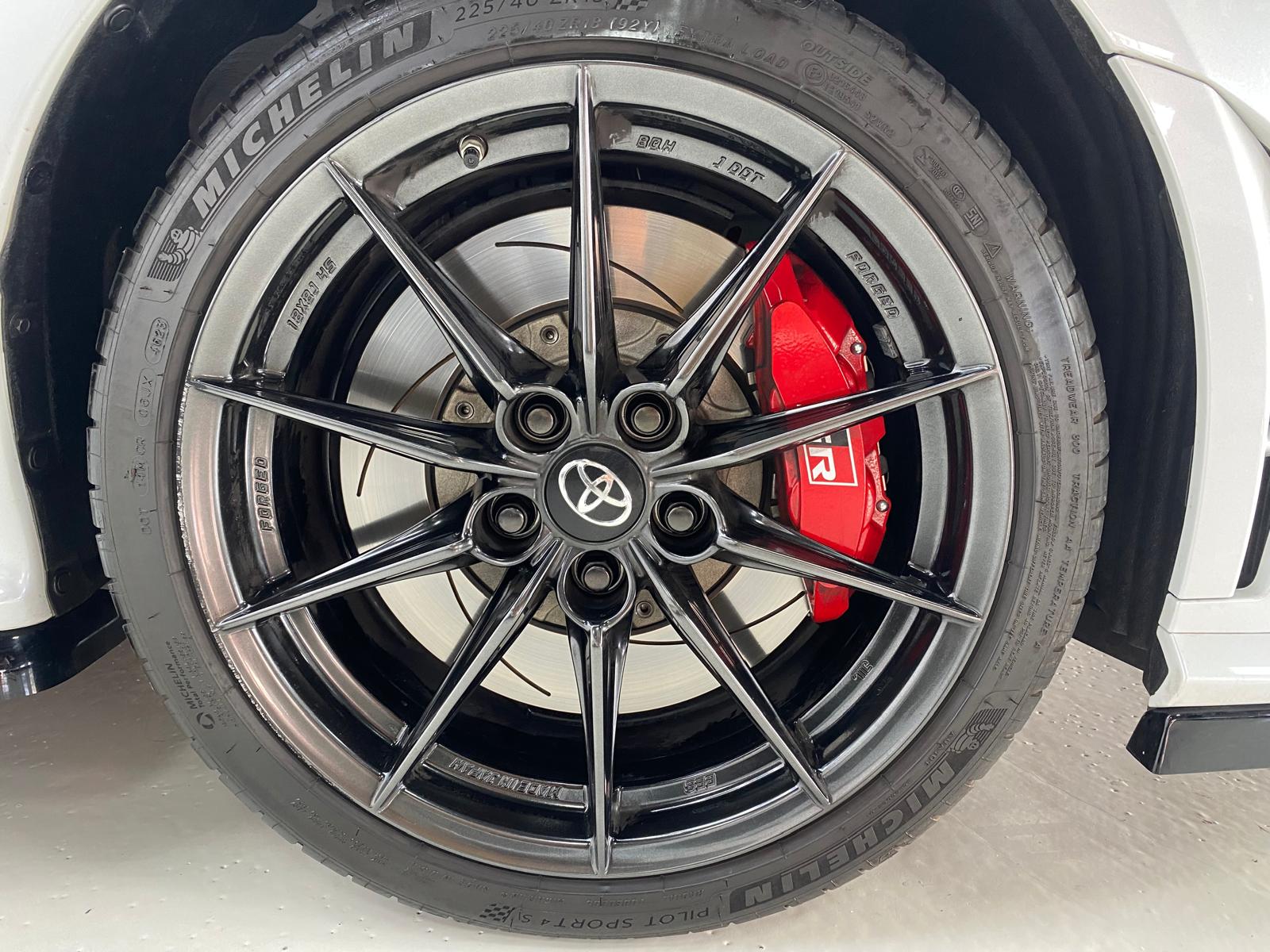 Toyota Yaris - Foto 16