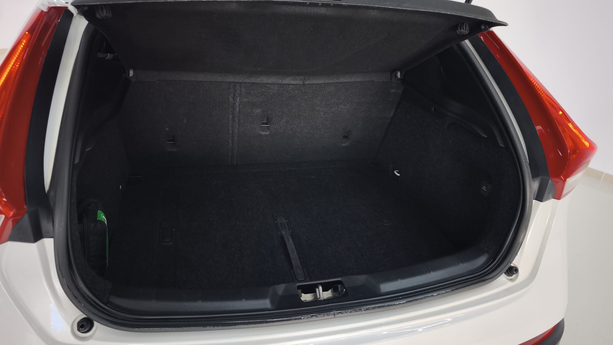 Volvo V40 Cross Country - Foto 10