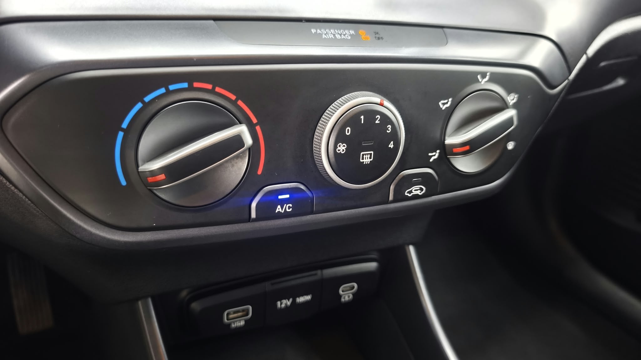 Hyundai i20 - Foto 8