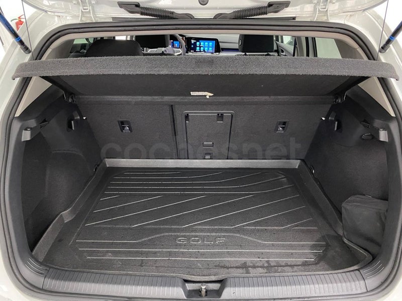 Volkswagen Golf - Foto 16