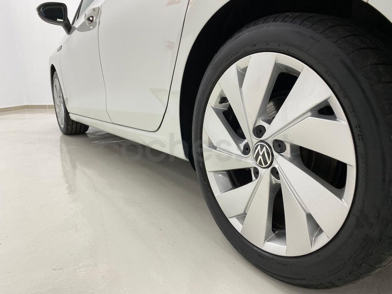 Volkswagen Golf - Foto 19